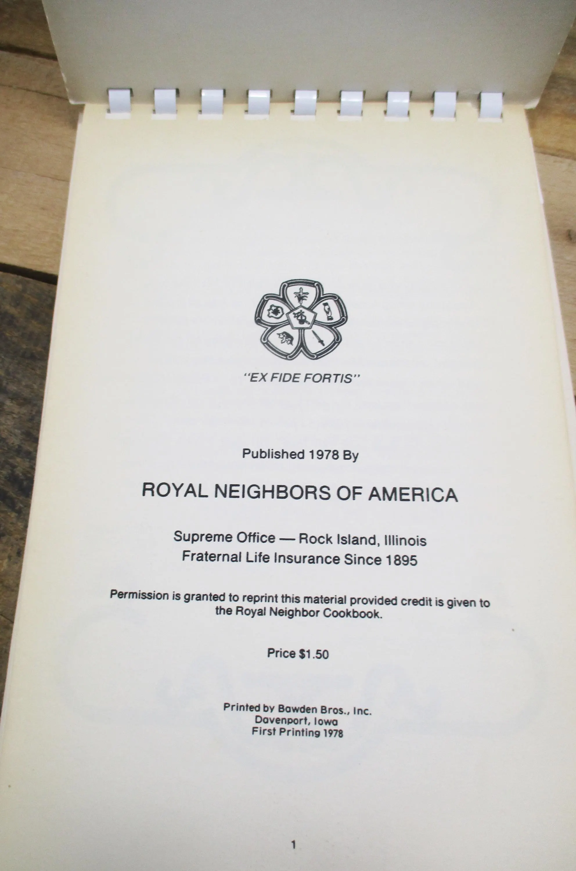 1978 Community Cookbook - Sugar ‘n’ Spice And Everything Nice From Royal Neighbor Kitchens - image 3