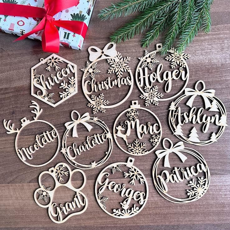 Custom Christmas Bauble Laser cut names Custom CHRISTMAS tree baubles Christmas tree decor personalized ornament, CHRISTMAS gift with name