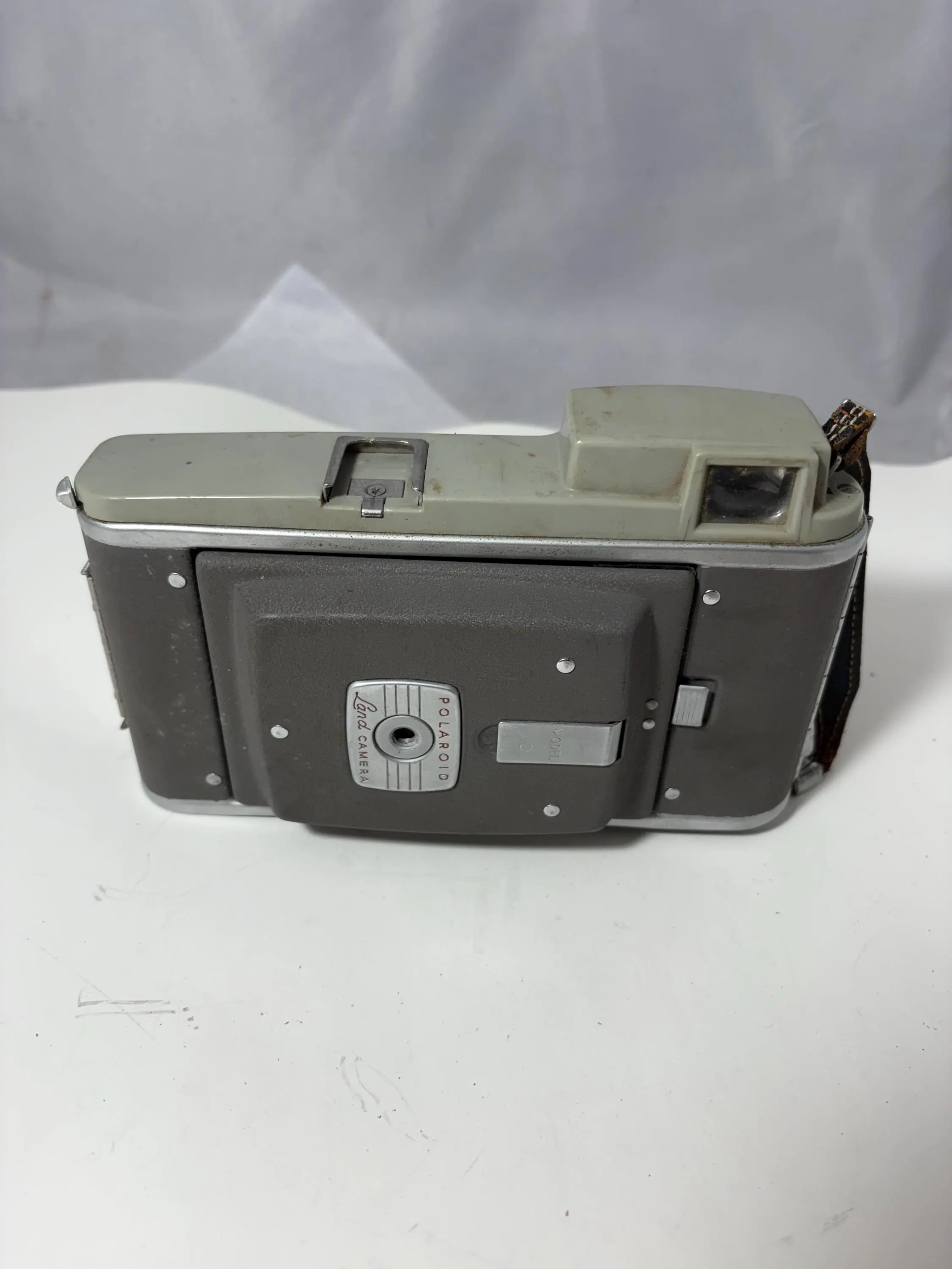 Vintage Polaroid Land Camera Model 80A, 1950s Camera, Polaroid Camera, Highlander, Film Photography, Collector's Item - image 4