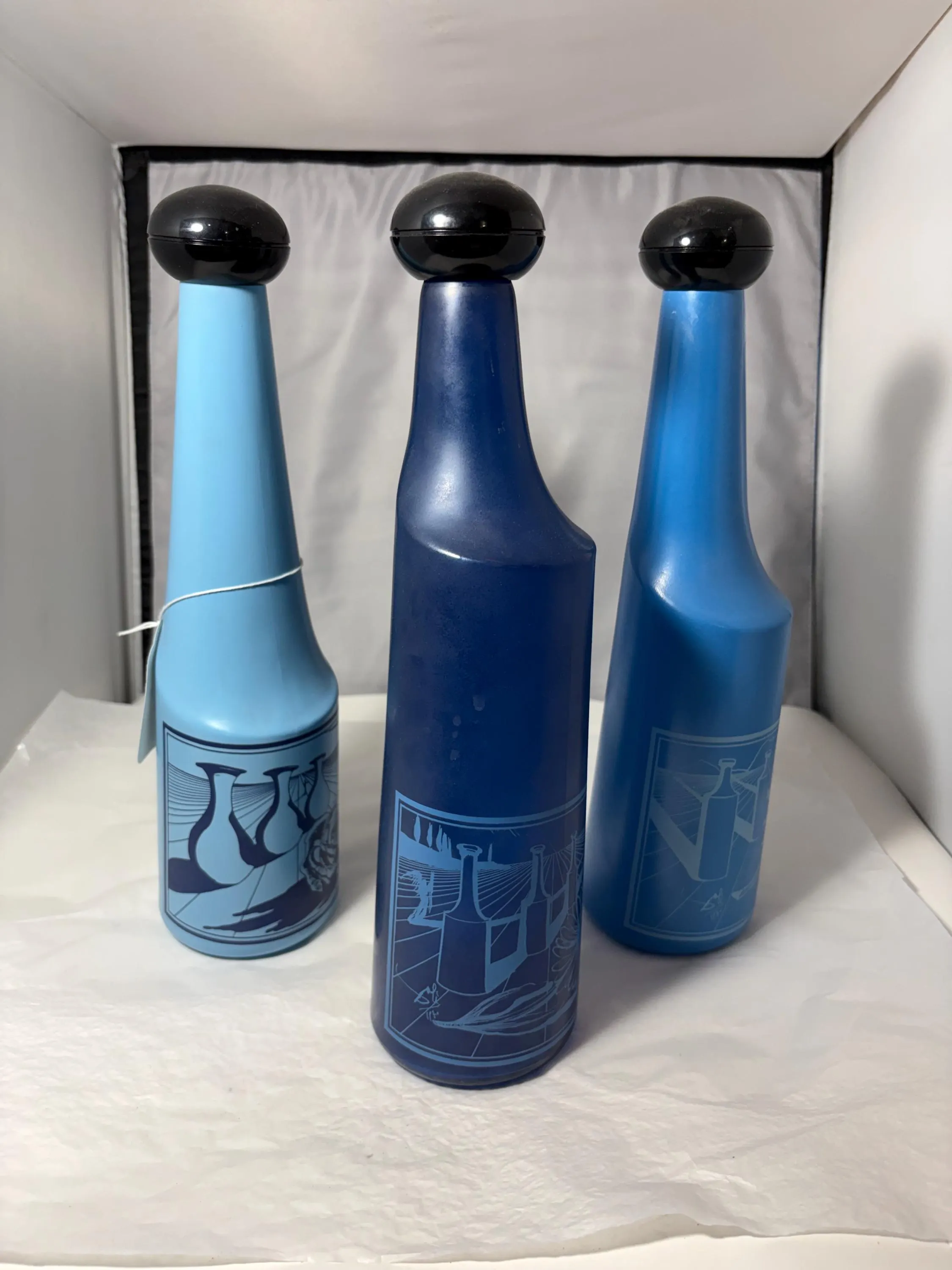Mid-Century Rosso Antico Art Glass Bottles, Salvador Dalí design, circa 1970, frosted blue, collectible set - image 3
