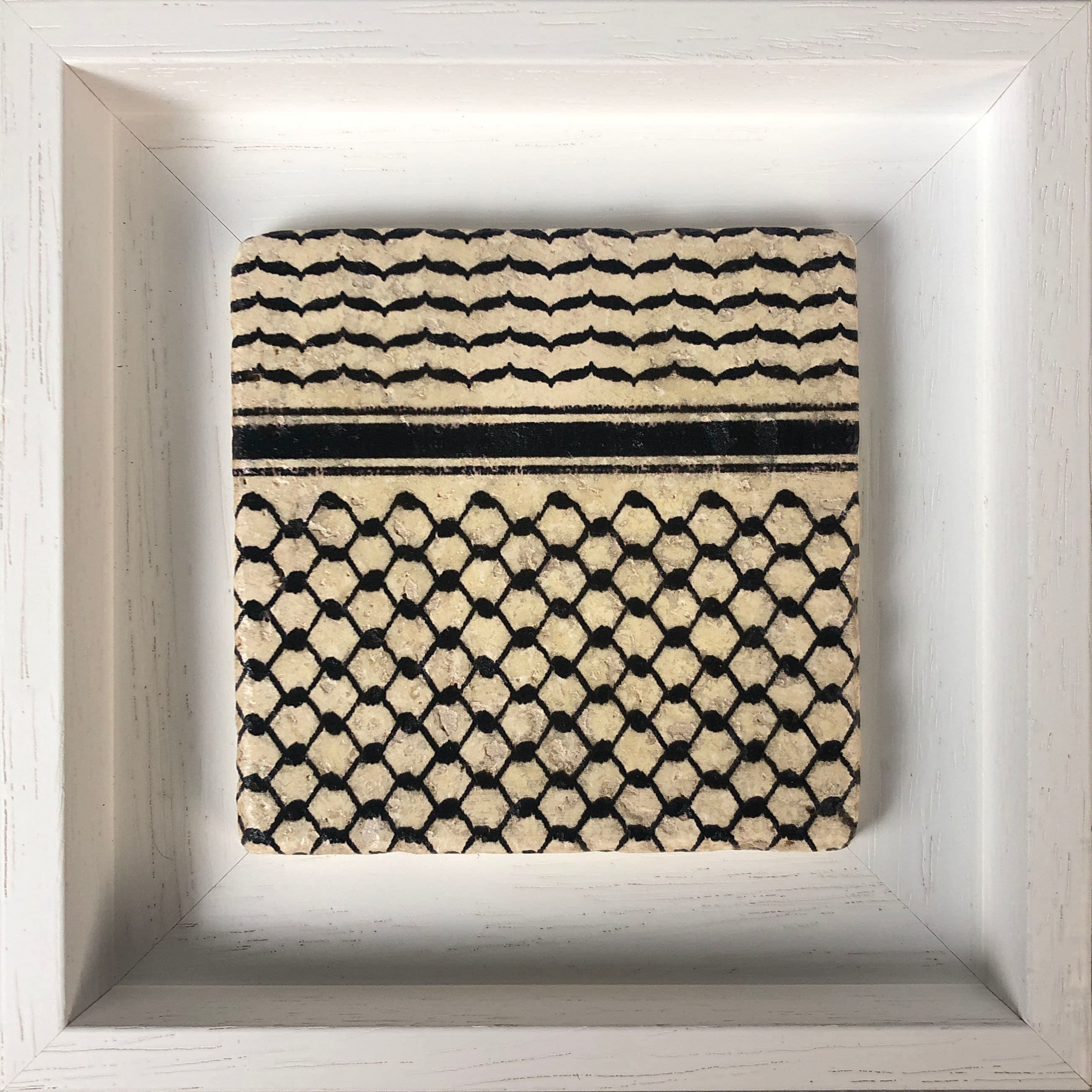 Palestinian Keffiyeh Design Stone Art SMALL
