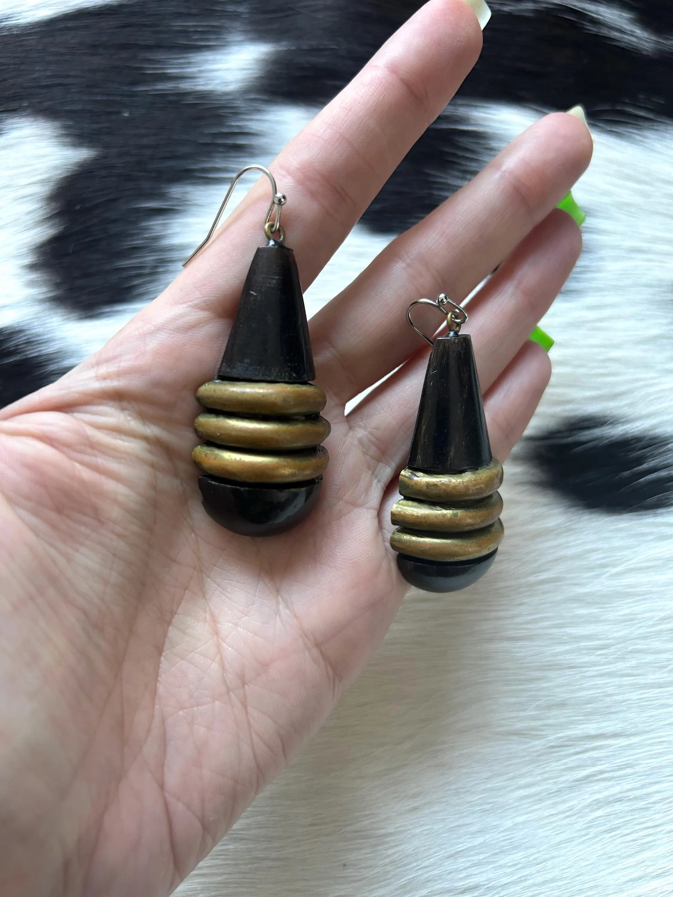 Vintage 70s horn and brass earrings drop dangle teardrop brown black metalwork handmade bone - image 3