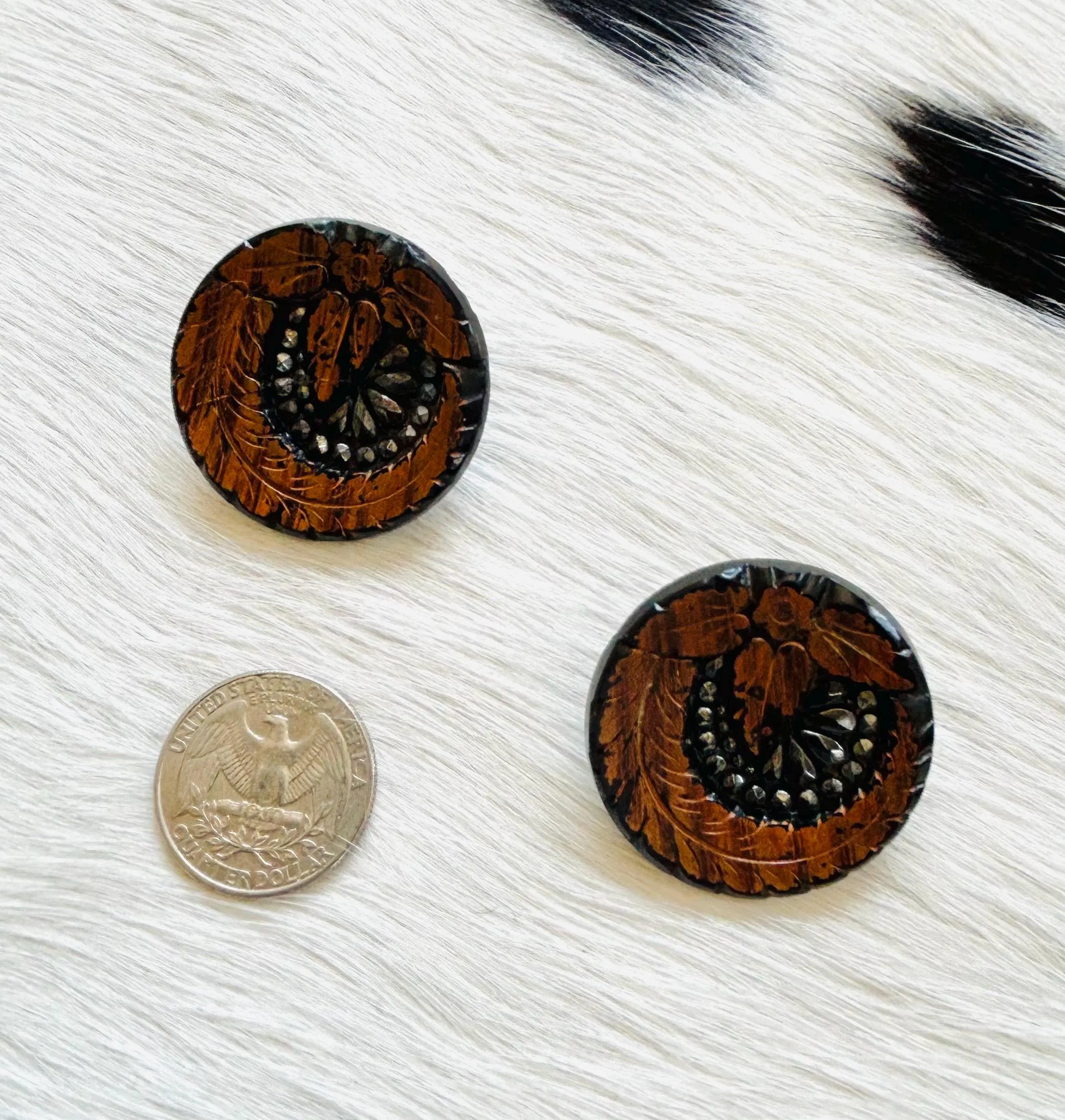 Art Deco Black Glass Button Earrings: 1930s Upcycled Leaf Design - image 3