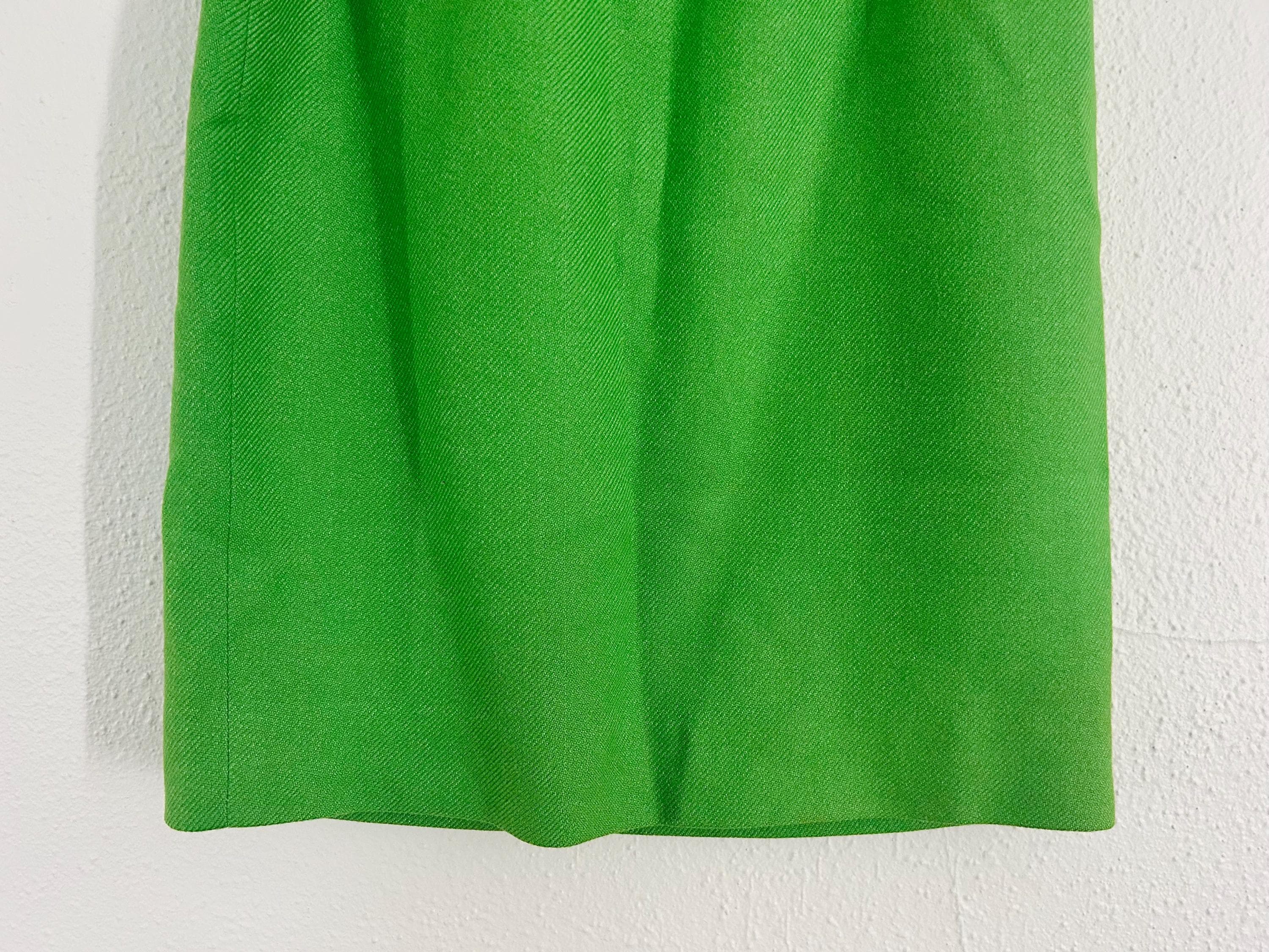 Vintage 60s mod lime green skirt wool blend suit - image 3