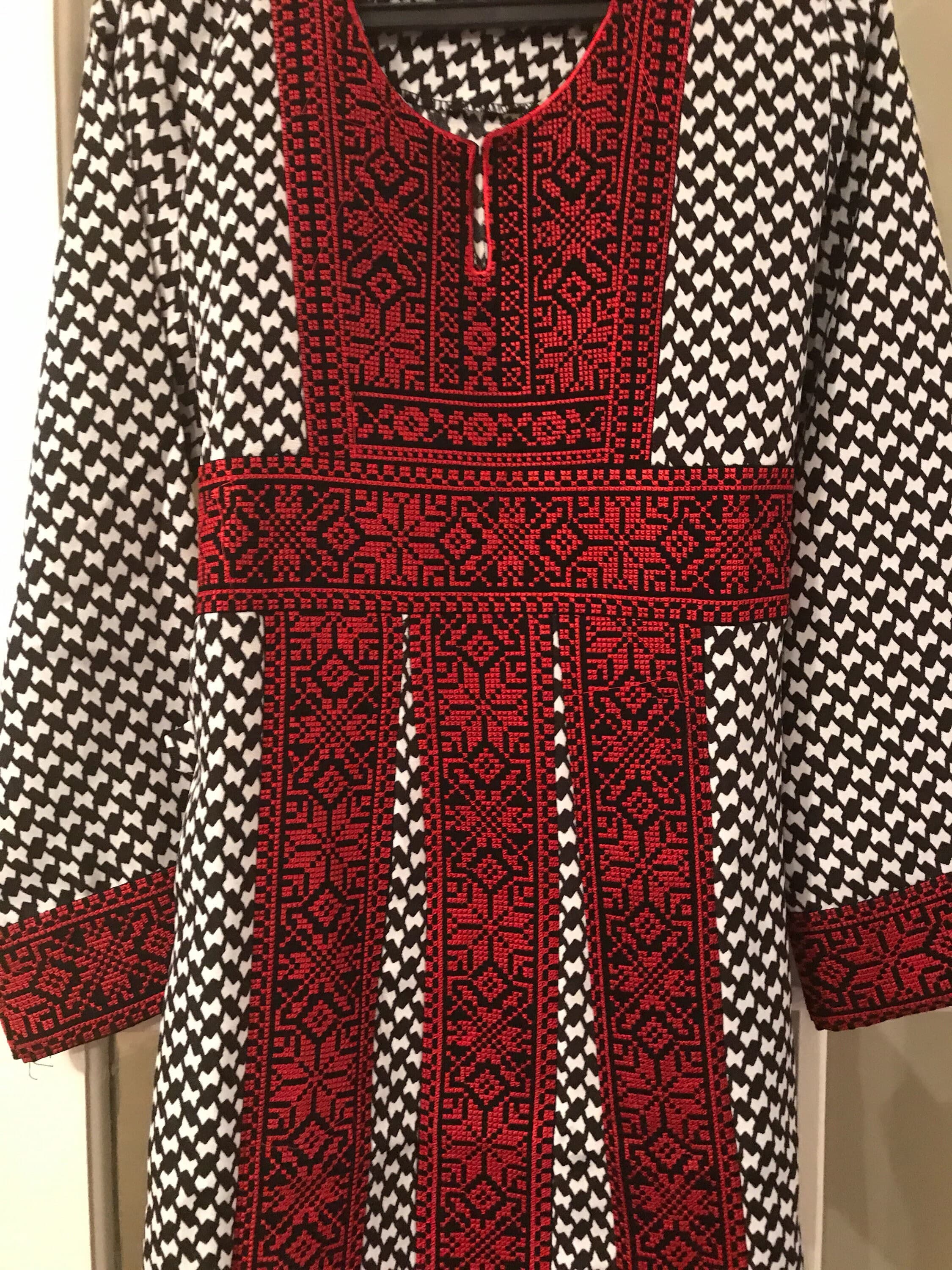 Hatta / Kafieh / Kuffieh style Girls traditional Palestinian dress / Thob / Thoub / Thoube / Tobe / Toube with red embroidery / cross stitch - image 3