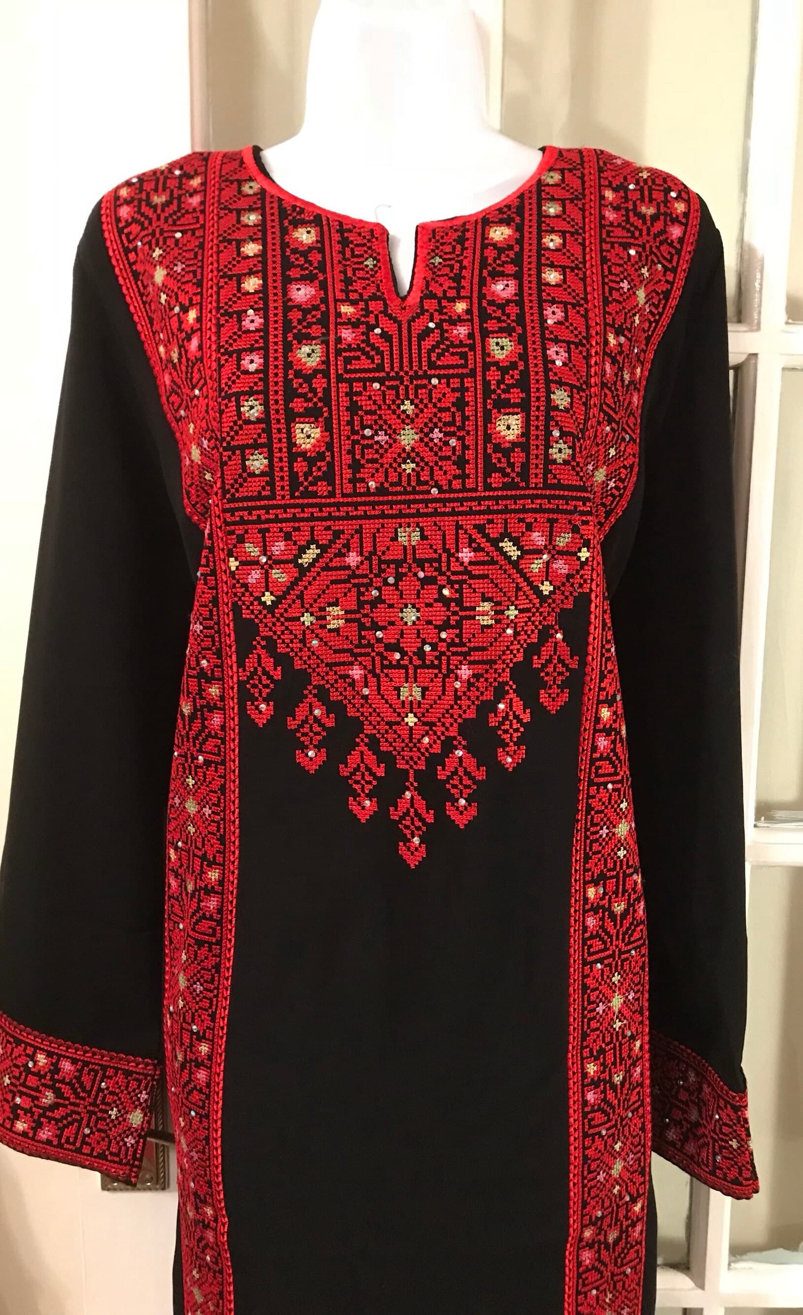Black dress / Tobe / Thobe / Kaftan with Red and colourful Palestinian embroidery - image 3