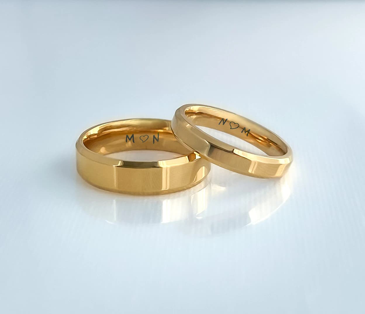 Stainless Steel Gold Rings, Promise Gold Couple Rings, 18K Gold Plated Stainless Steel Ring, Customized Rings.**Half size unavailable. (R01)