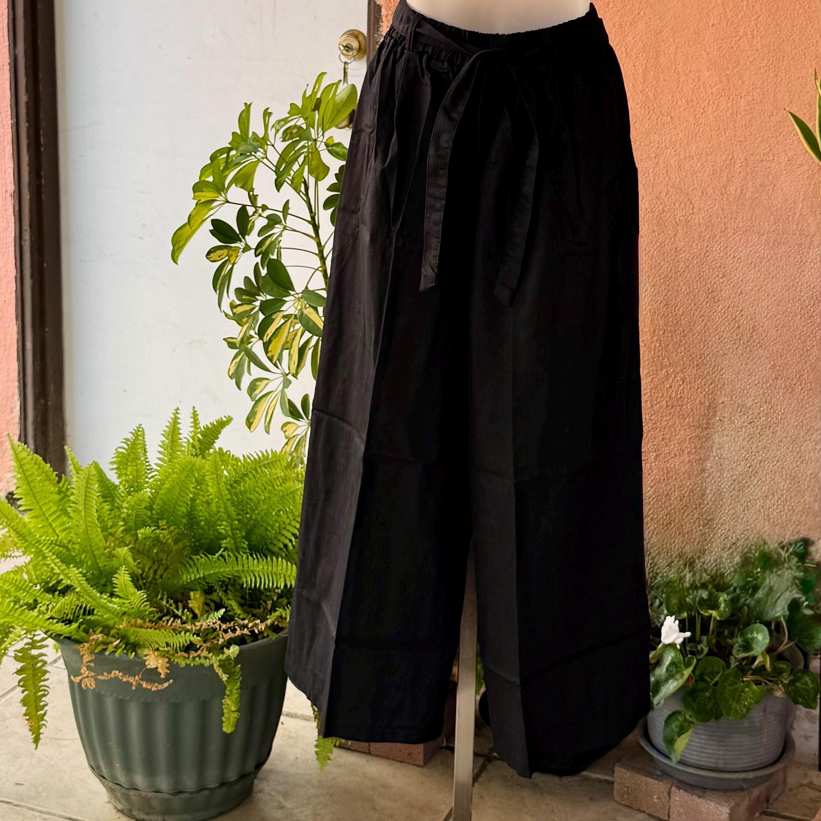 BLACK Cotton Loose Wide Leg Cropped Pants Free Size Fits Small-Medium - image 3