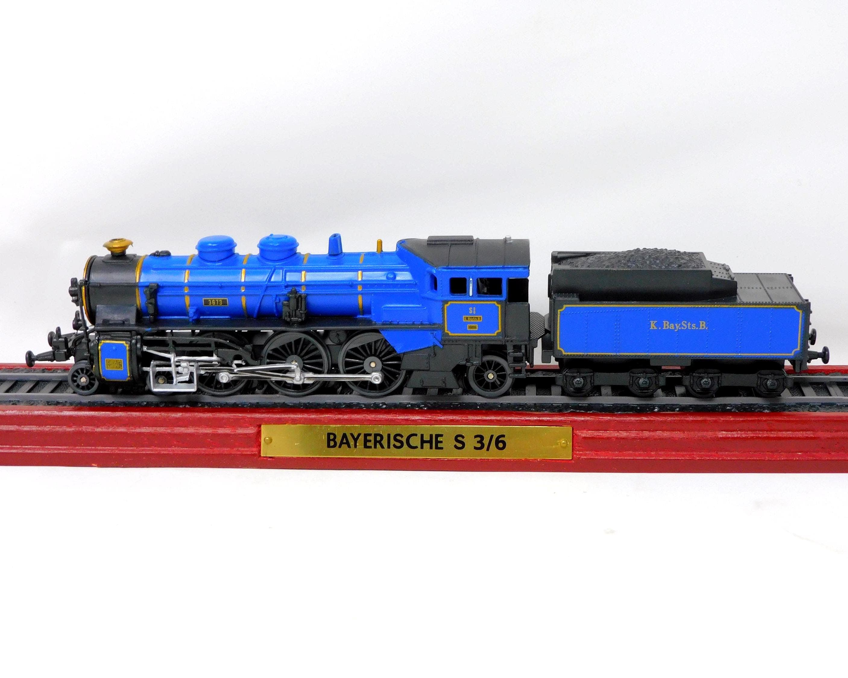 Collectible Bayerische S 3/6 Locomotive Model on Wooden Stand