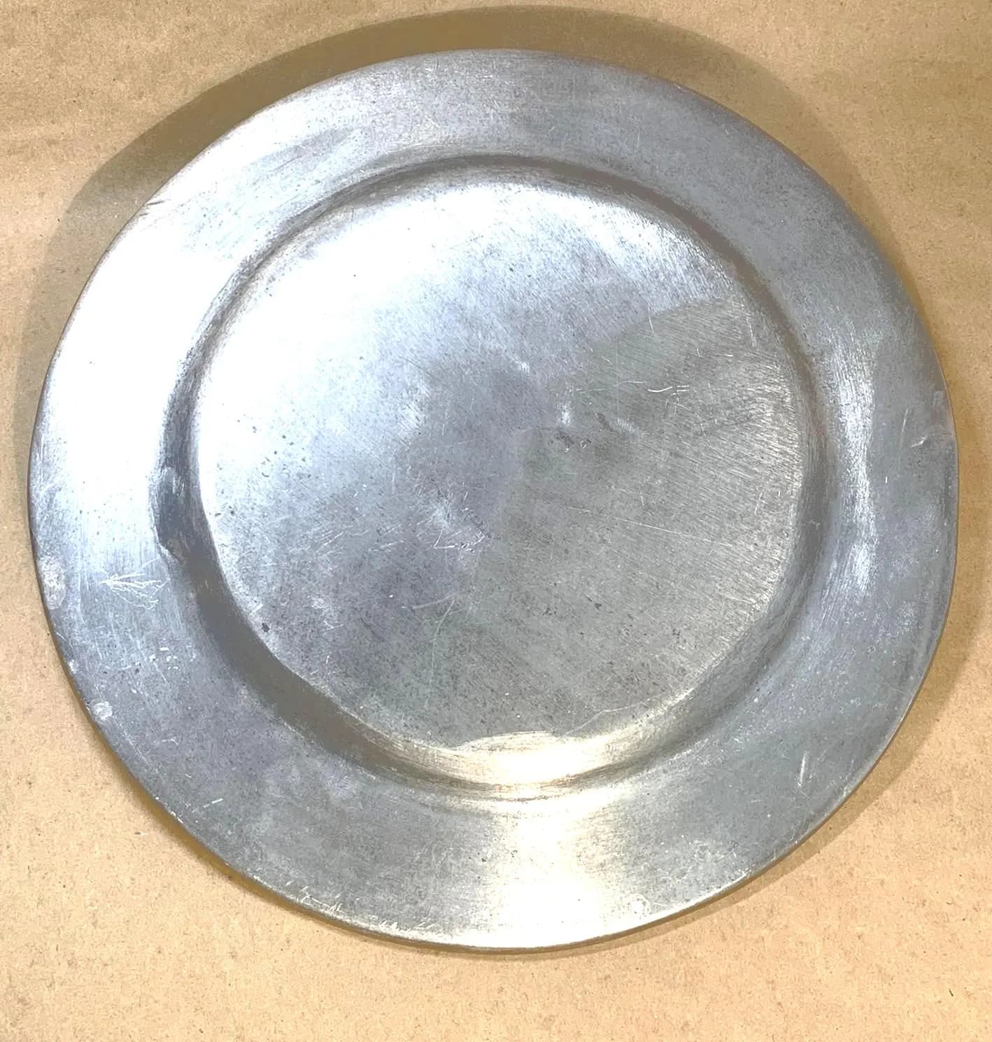 Pewter Metal Steak Platter with Basketweave Rim  12 3/4" - image 4