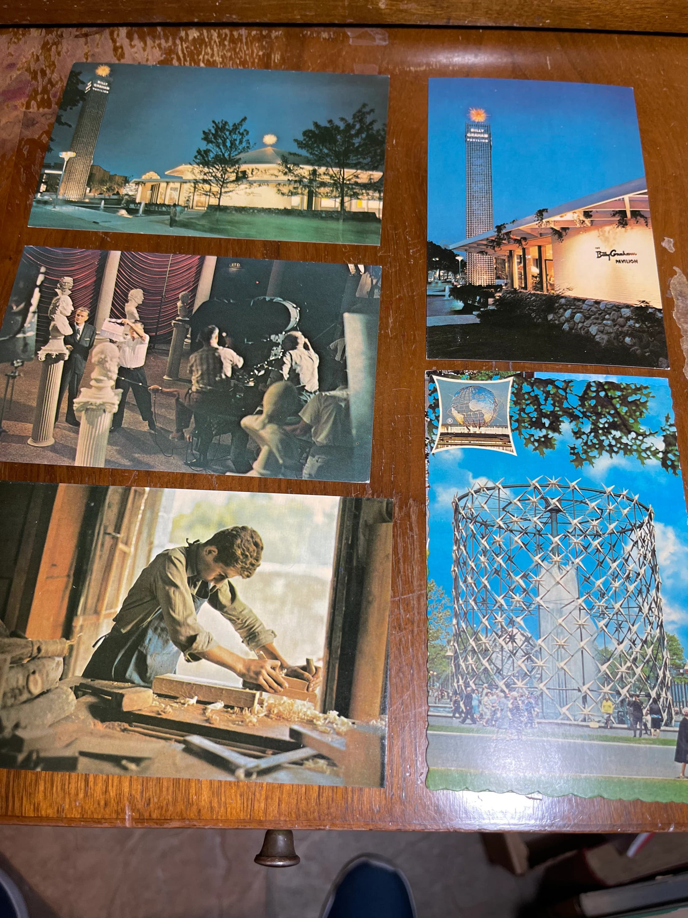 Lot 3 1964 New York World’s Fair 5 postcards