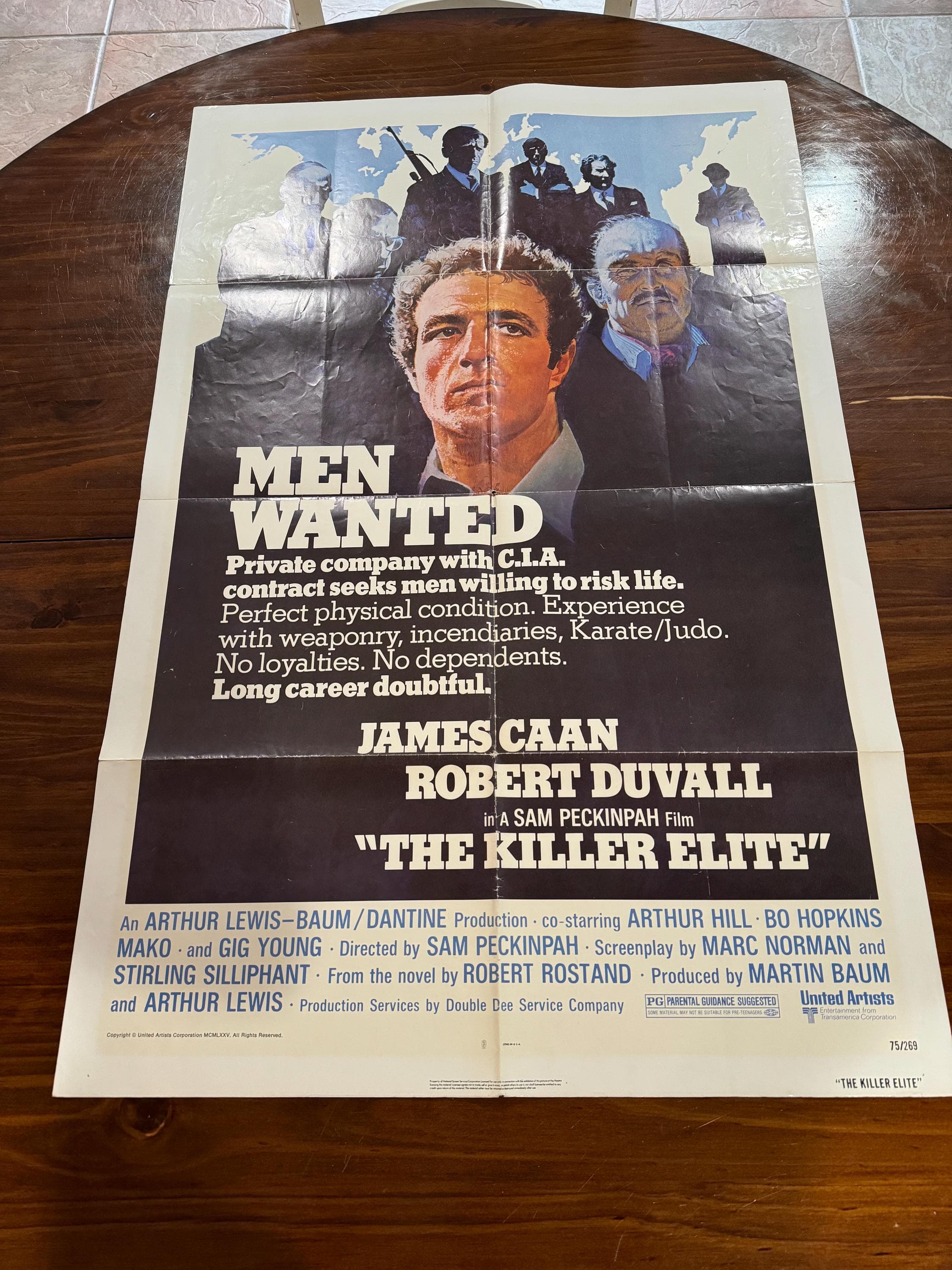 The Killer Elite 1975 original movie poster 27x41 James Caan Sam Peckinpah