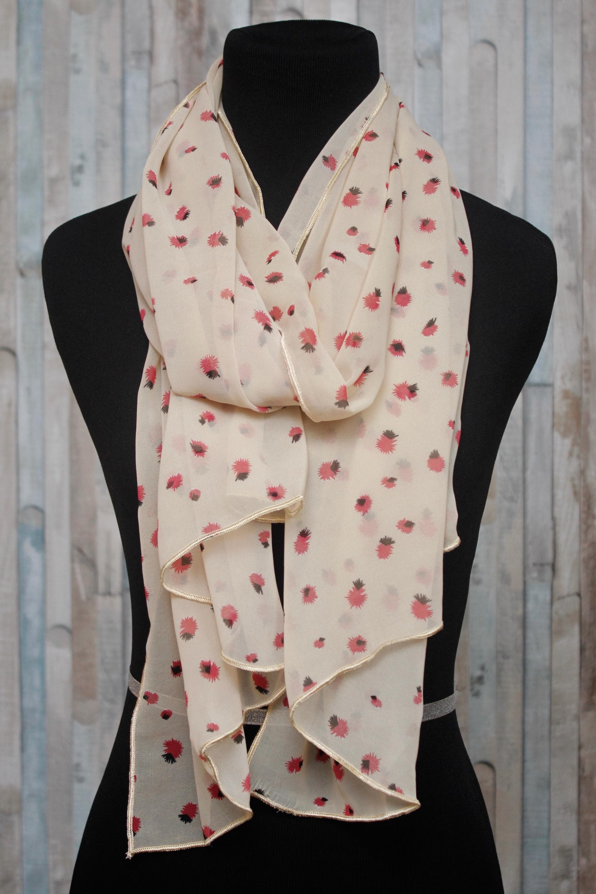 Soft Floral Chiffon Scarf – Lightweight Elegant Women’s Wrap
