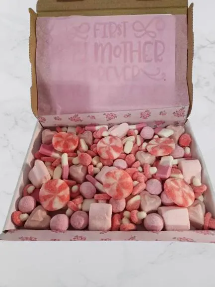 Mother's Day Sweet Boxes - image 3