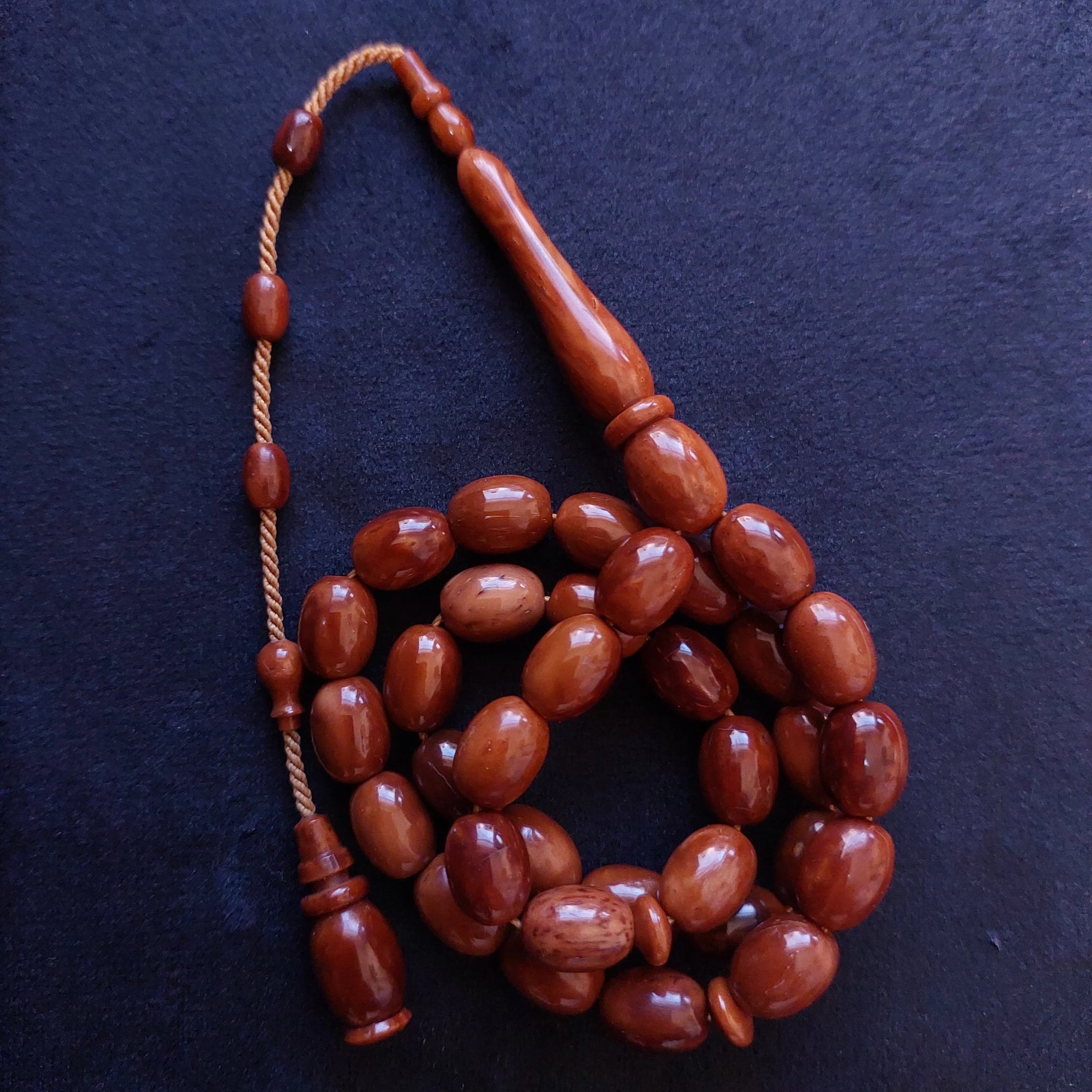 ANATOLIAN KUKA TASBIH / Handmade / 8.5 x 11 mm Kuka Rosary