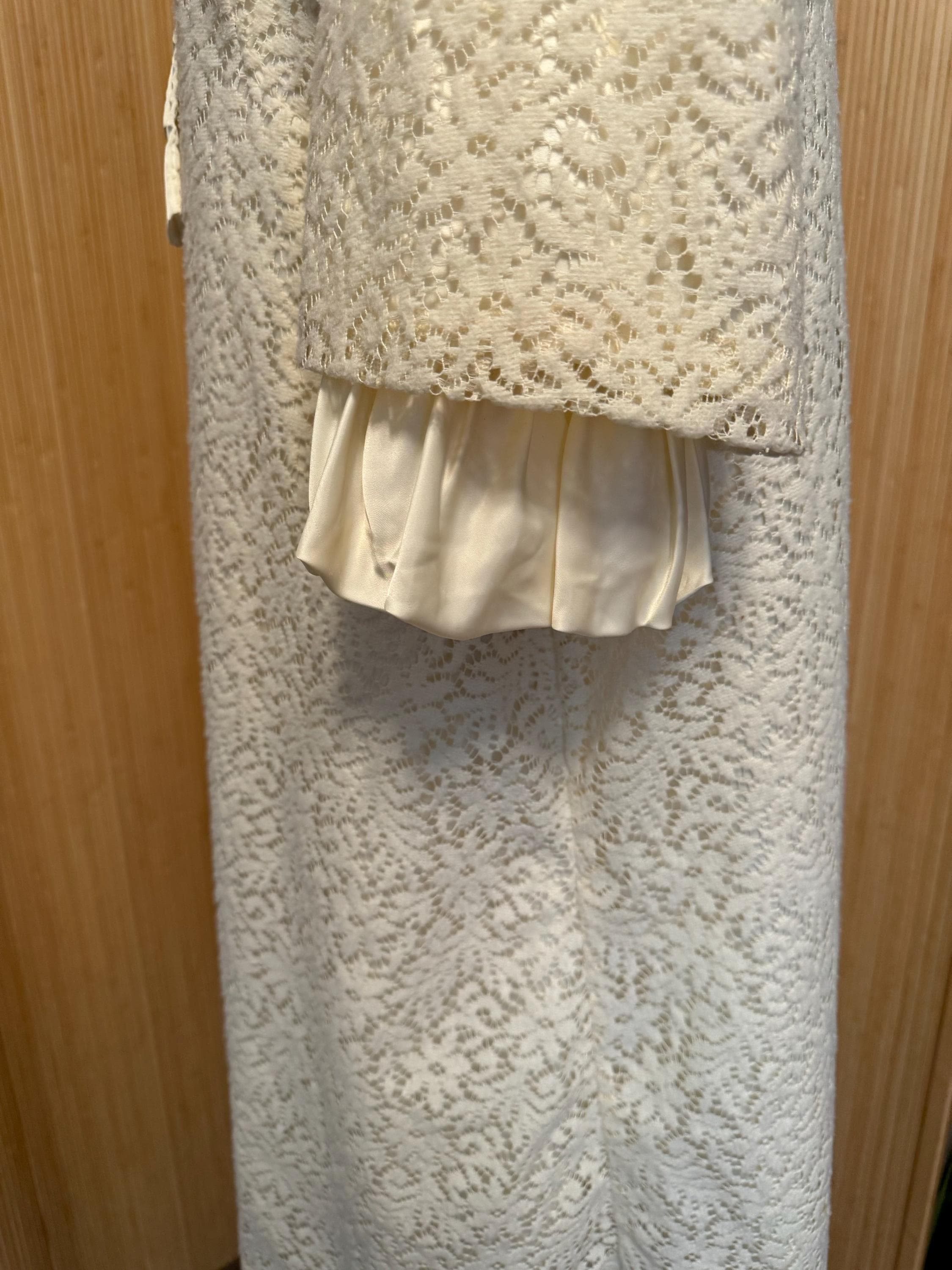 50s/60s Odette Barsa Satin and Lace Robe - image 5