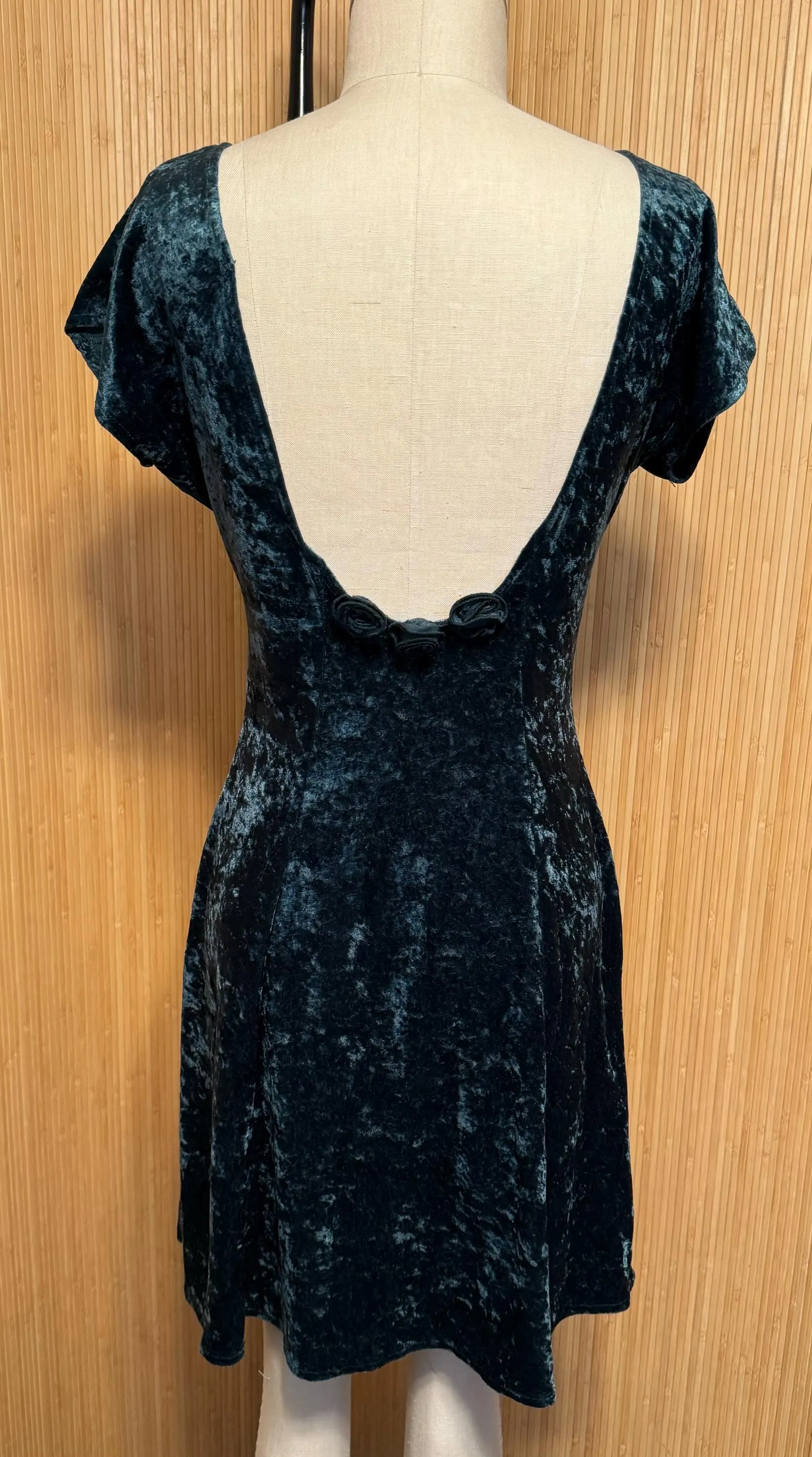 1990s Crushed Velvet Low Back Dress - image 4