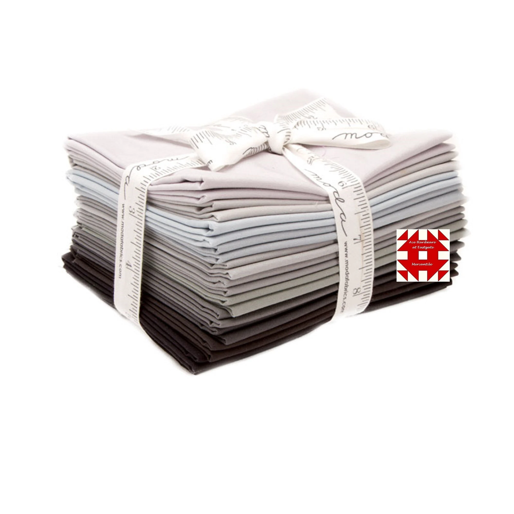 Moda Bella Solid Fat Quarter Bundle in Black