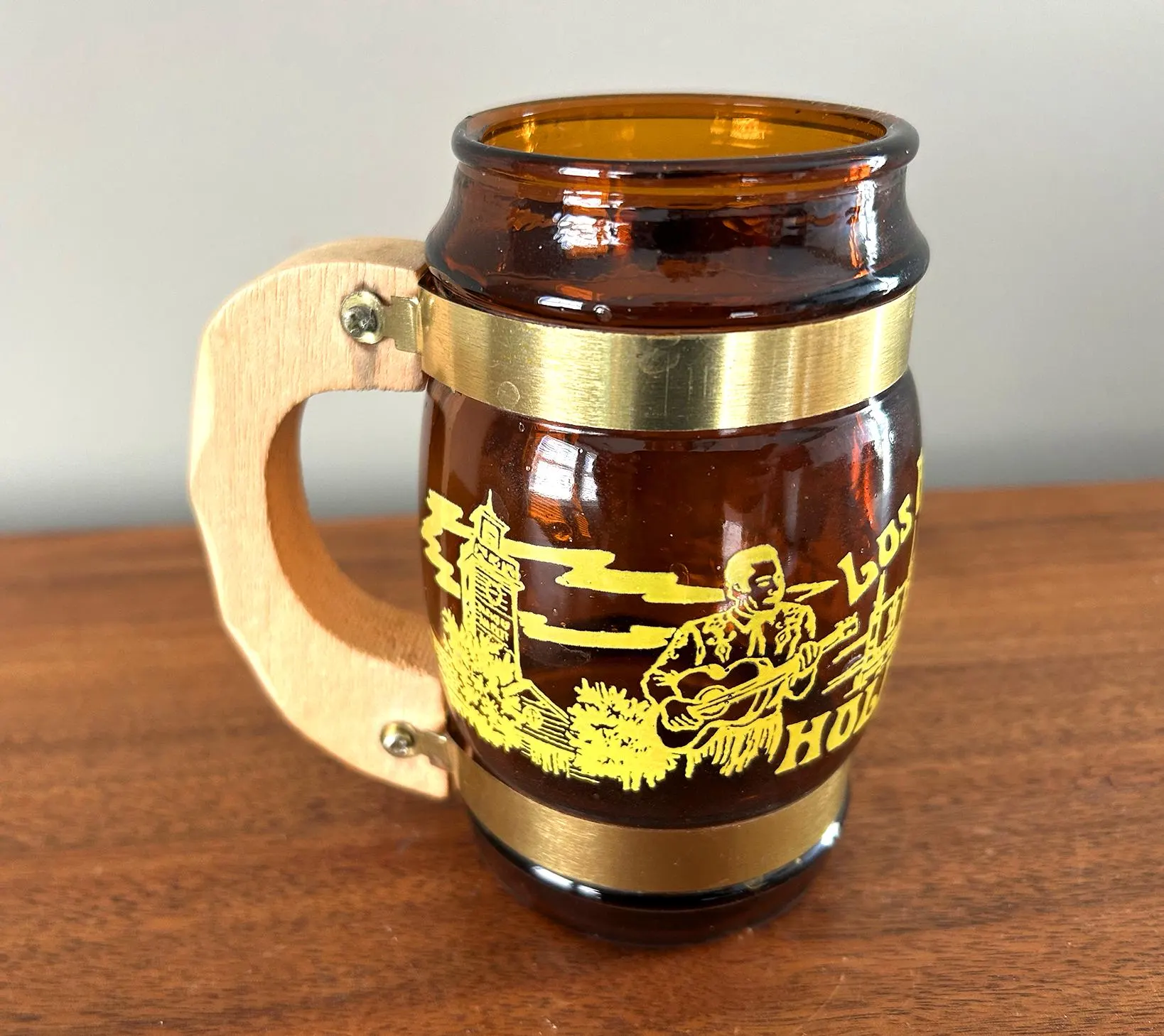 Vintage Los Angeles Hollywood Attractions Brown Glass Barrel Souvenir Mug - image 5