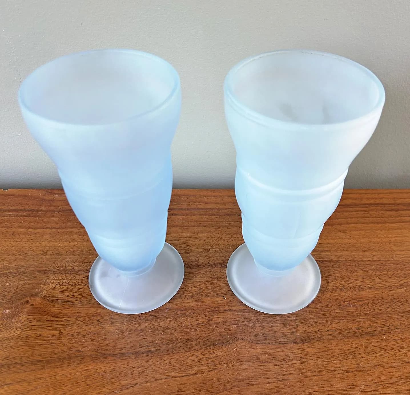 Vintage Indiana Glass Light Blue Satin Frosted 13 oz Soda Fountain Milk Shake Tumblers - Set of 2 - image 5