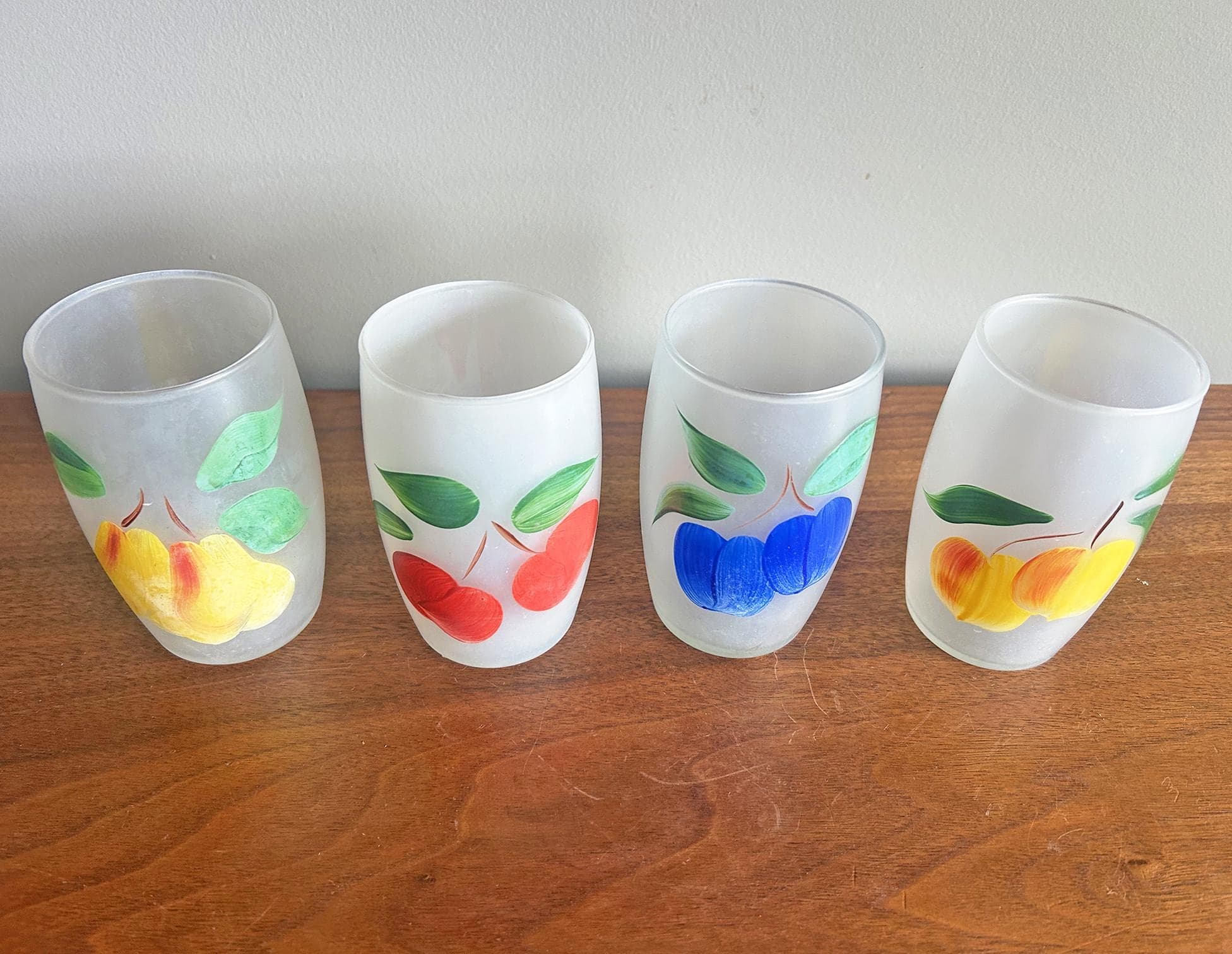Vintage Bartlett Collins Gay Fad Handpainted Fruit Frosted 12 oz Barrel Glasses - Set of 4 - image 4