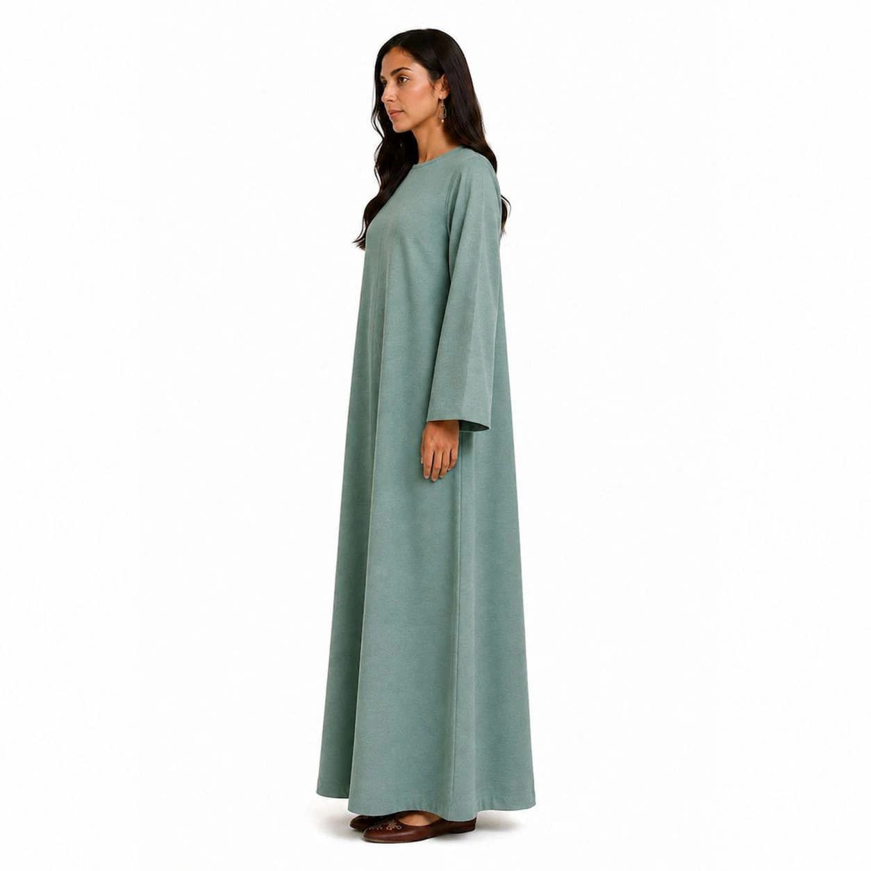 Sage Mist Abaya Dress – Subtle Shoulder Zip – Compact Neck Linen Jalabiya – Full-Length Modest Gown