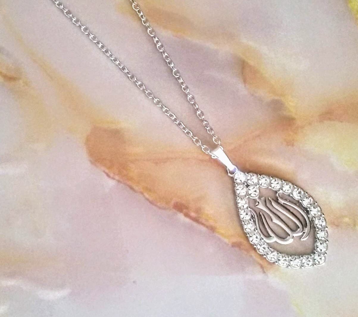 Allah Rhinestone Pendant Necklace: Gold or Silver Finish - image 4
