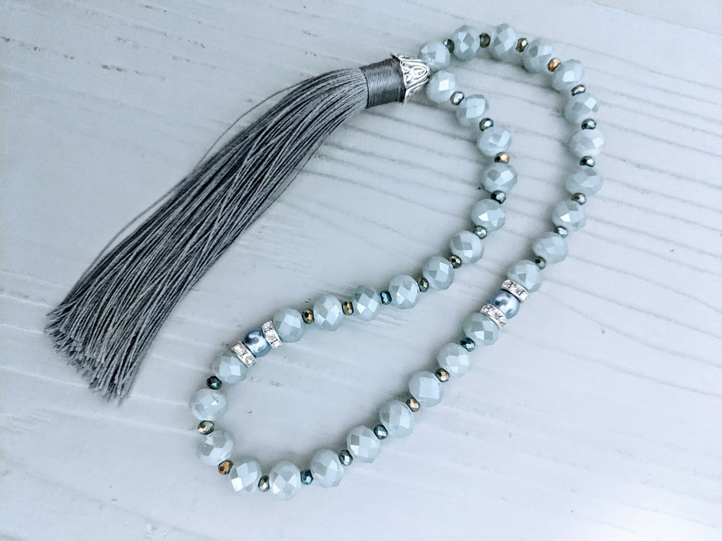 33 Opaque Grey Crystals - image 4