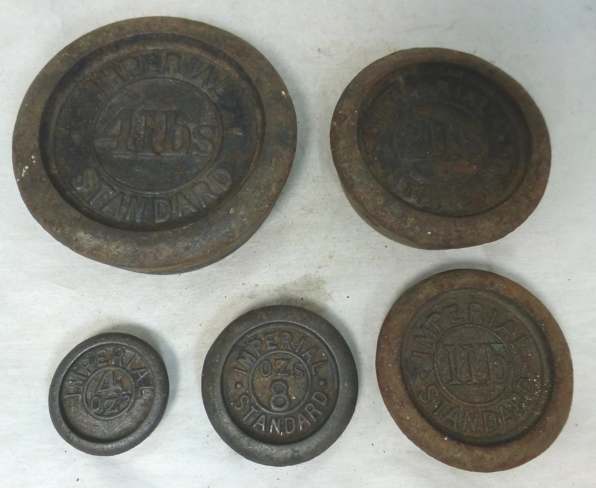 Vintage Signed Set of 5 Indented Black Cast Iron Stackable Imperial Standard Weights – 4 lb to 4oz - Interior Décor Kitchen Scales - England - image 4