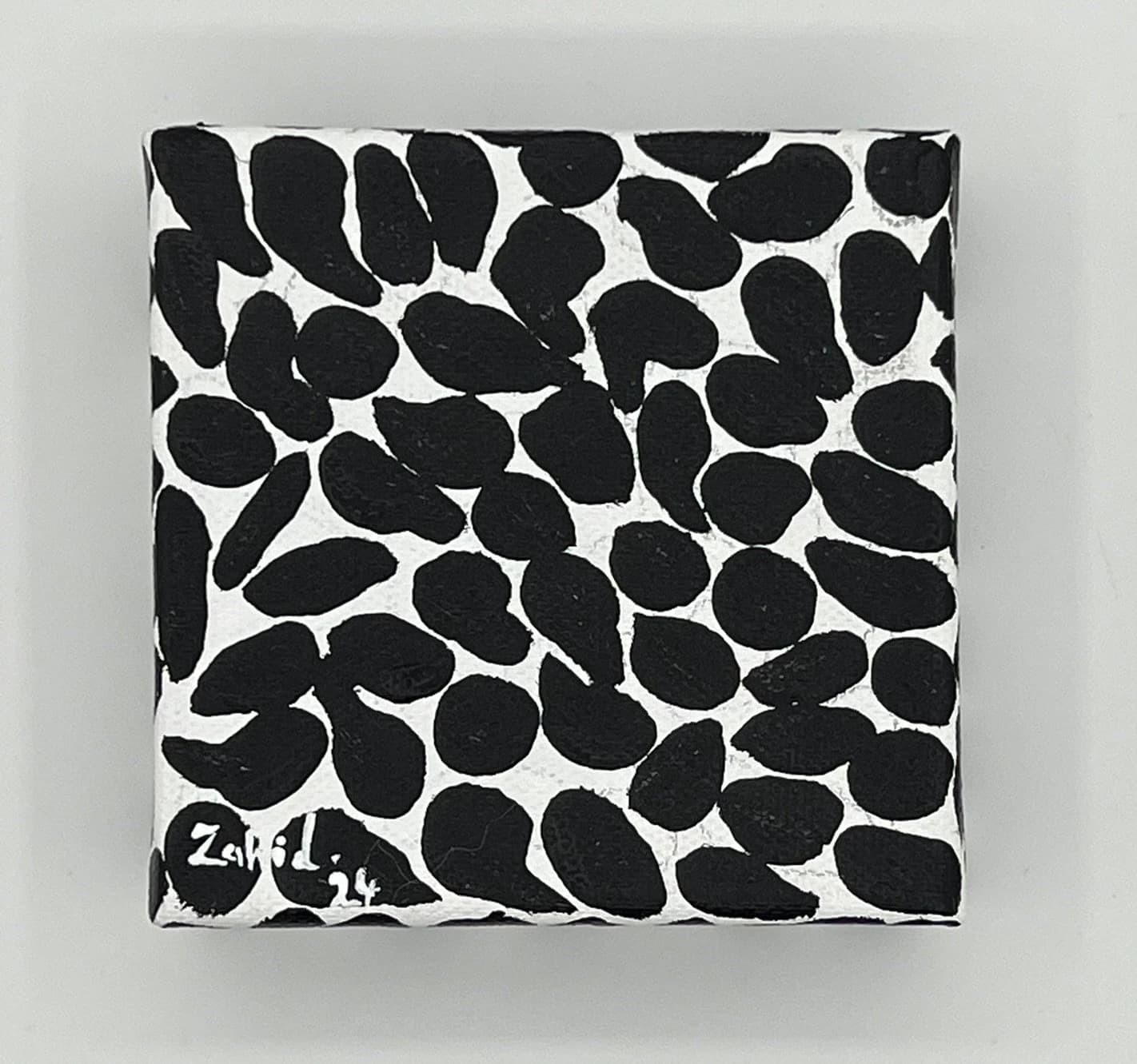 Miniature Giraffe pattern Black & White painting, small painting, tiny canvas, mini canvas, 4x4 - image 2