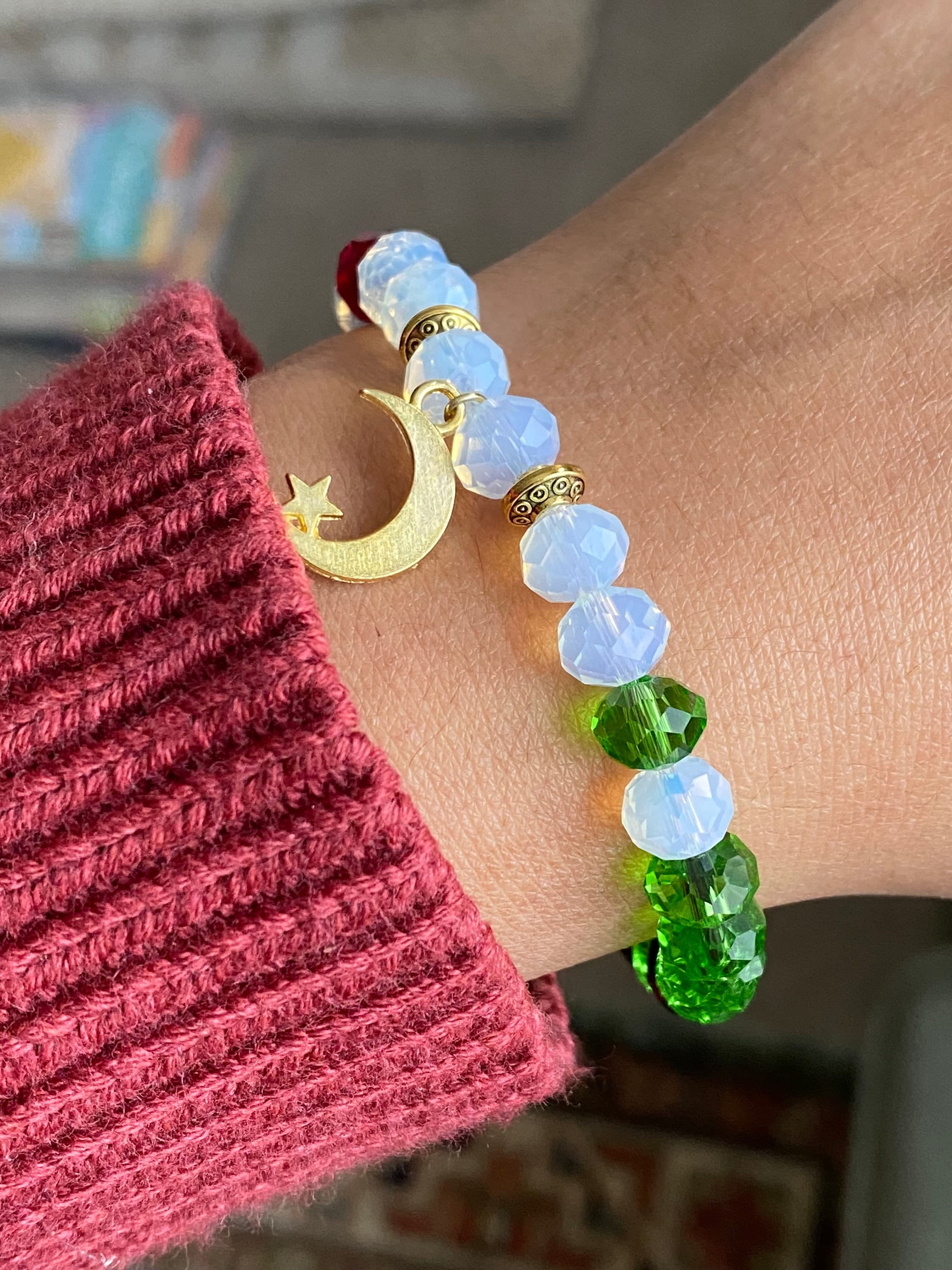 Palestine crystal bracelet with a moon pendant. - image 4