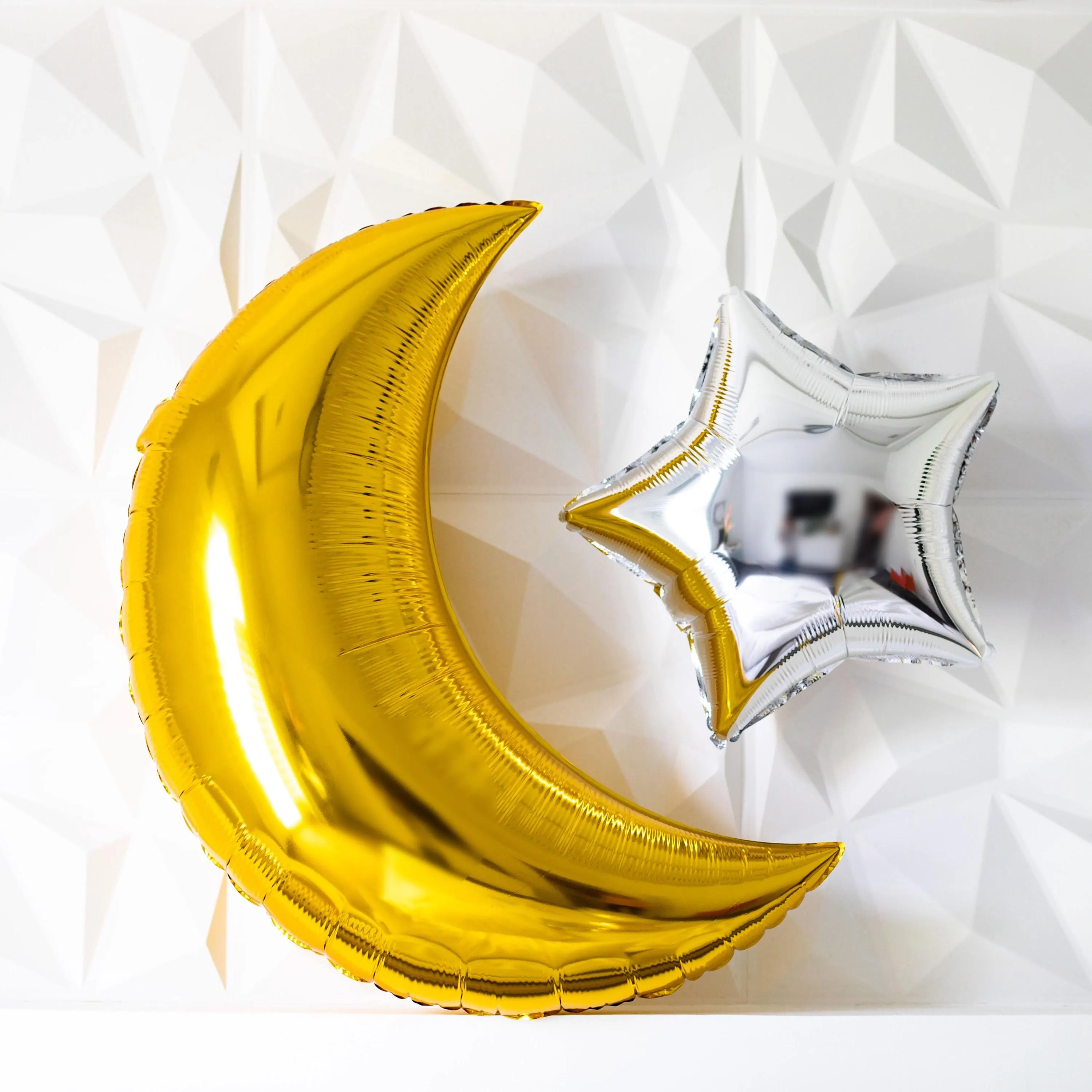 Giant Metallic Crescent|Star Balloon Party Pack