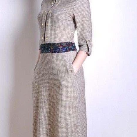 Beige Elegant Maxi Knit Dress with Floral Hem and Decorative Chest Fasteners - image 5