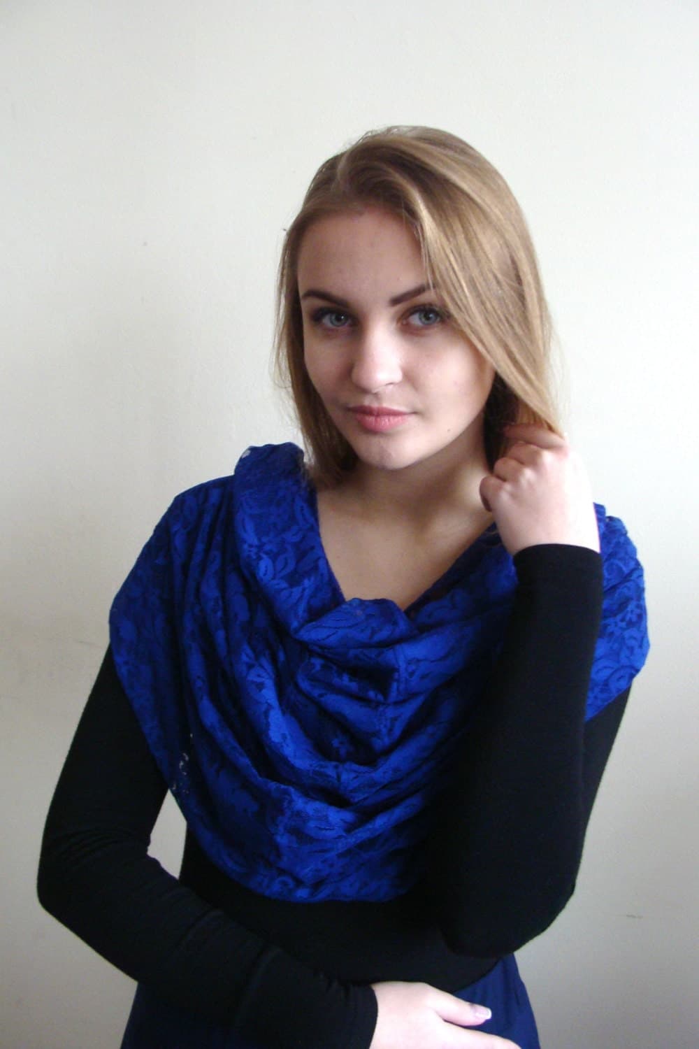 Dark beige infinity scarf - image 3