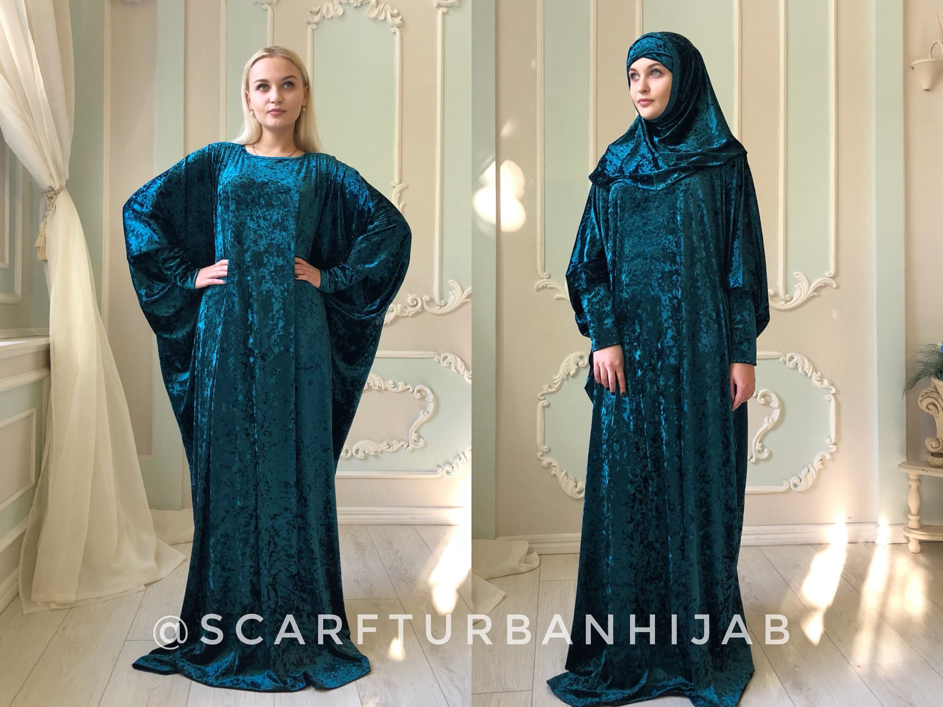 Emerald Velvet Abaya Dress with Hijab, Plus Size Caftan - image 3