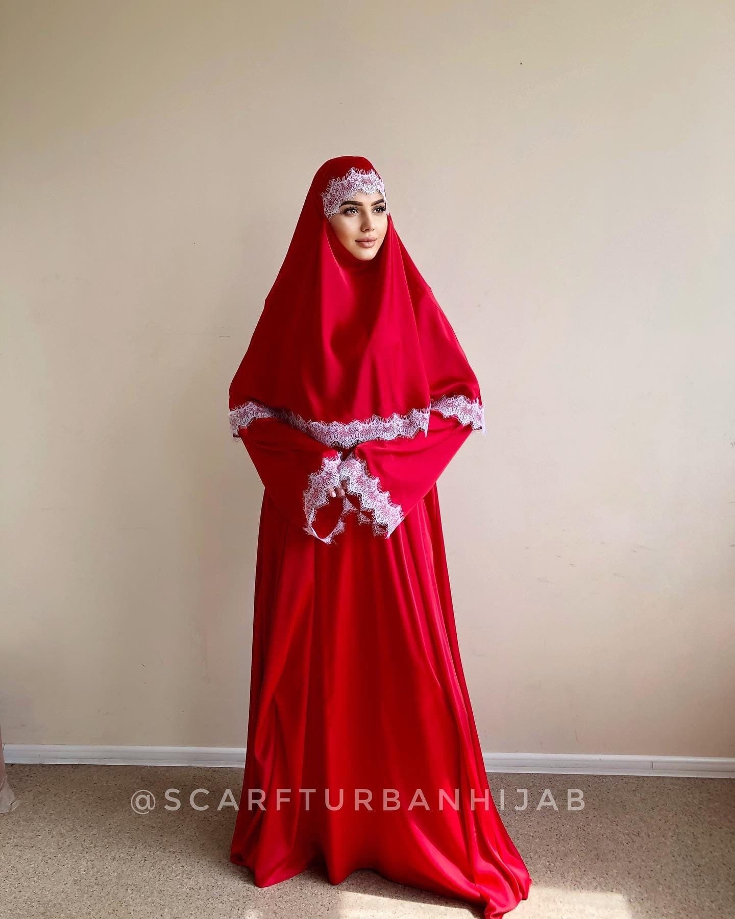 Red Silk Lace Abaya, Elegant Muslim Wedding Outfit (S-M)
