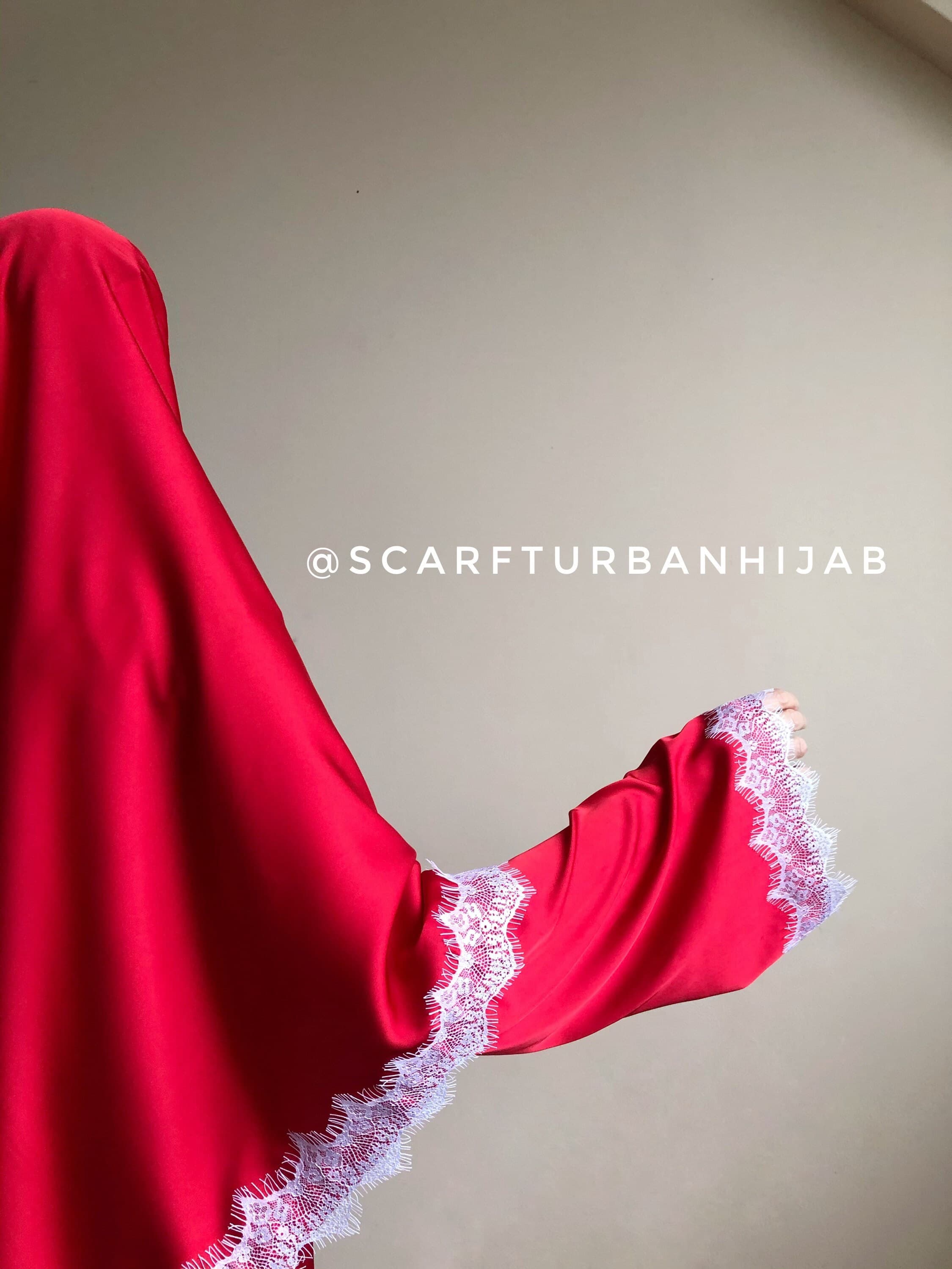 Red Silk Lace Abaya, Elegant Muslim Wedding Outfit (S-M) - image 5