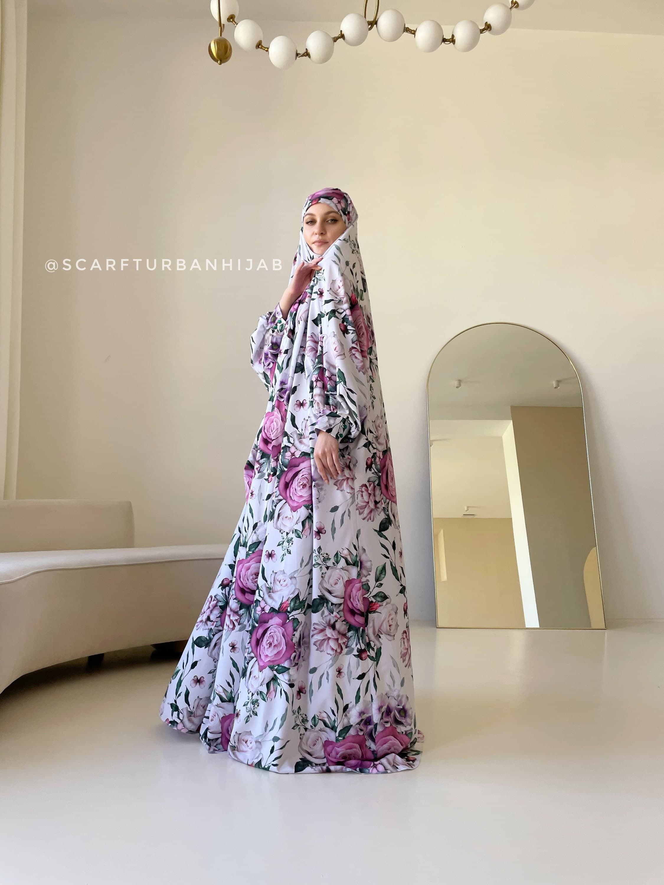 Elegant long khimar with pink floral print, Muslim jilbab - image 4