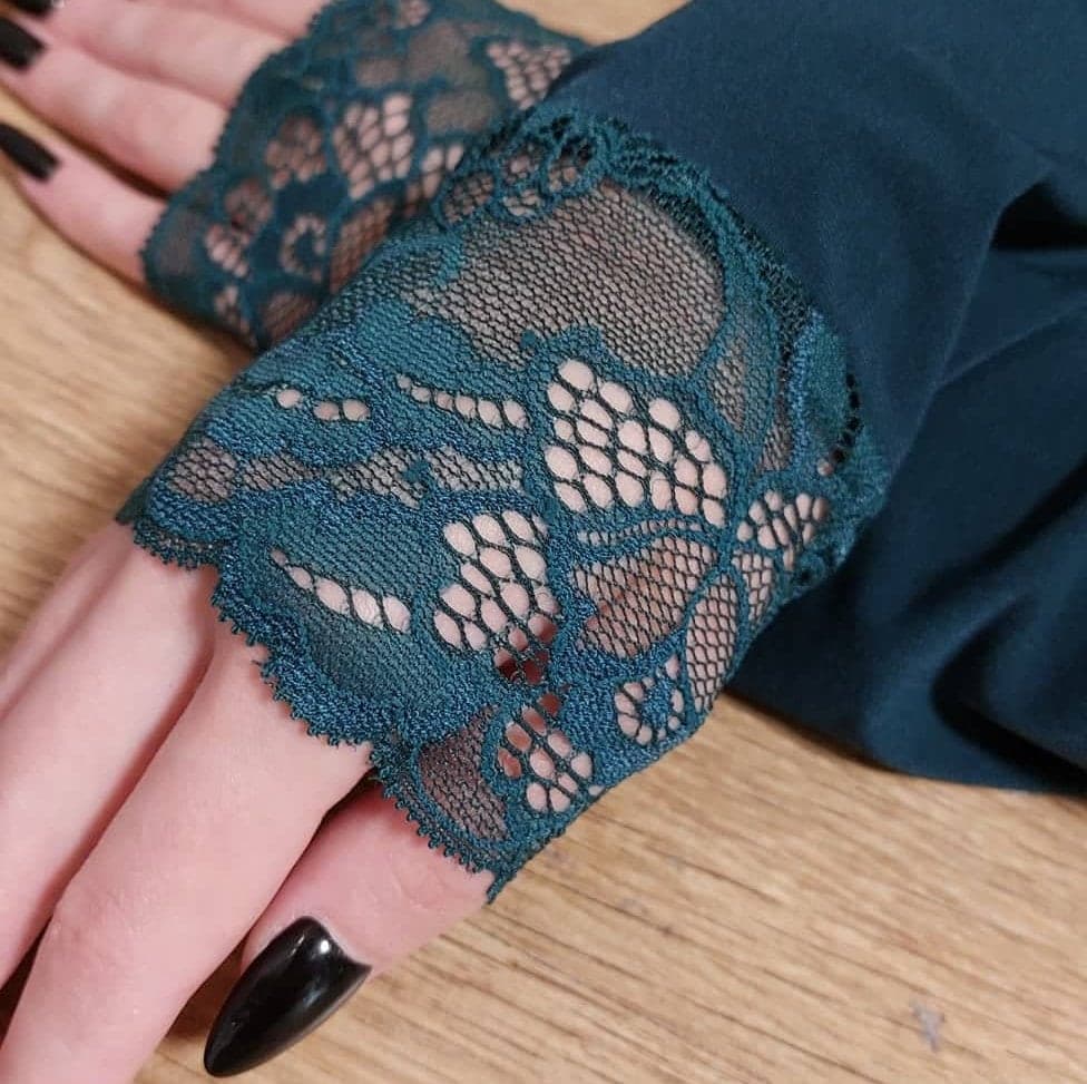 Lace Cuff Arm Sleeves - Dark Green Knitted Mitts, Muslim Accessory - image 3