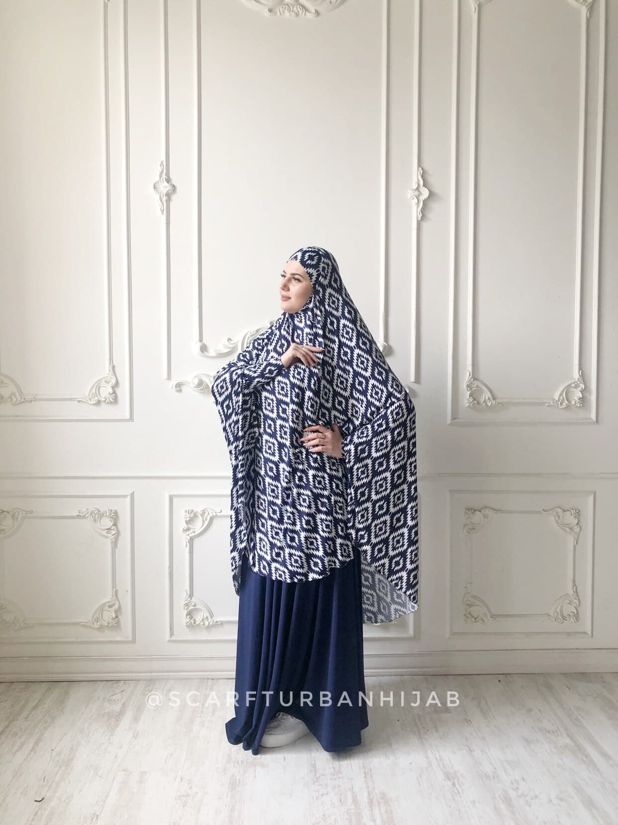 Blue Geometric Print Jersey Khimar Niqab, Islamic Prayer Scarf - image 4