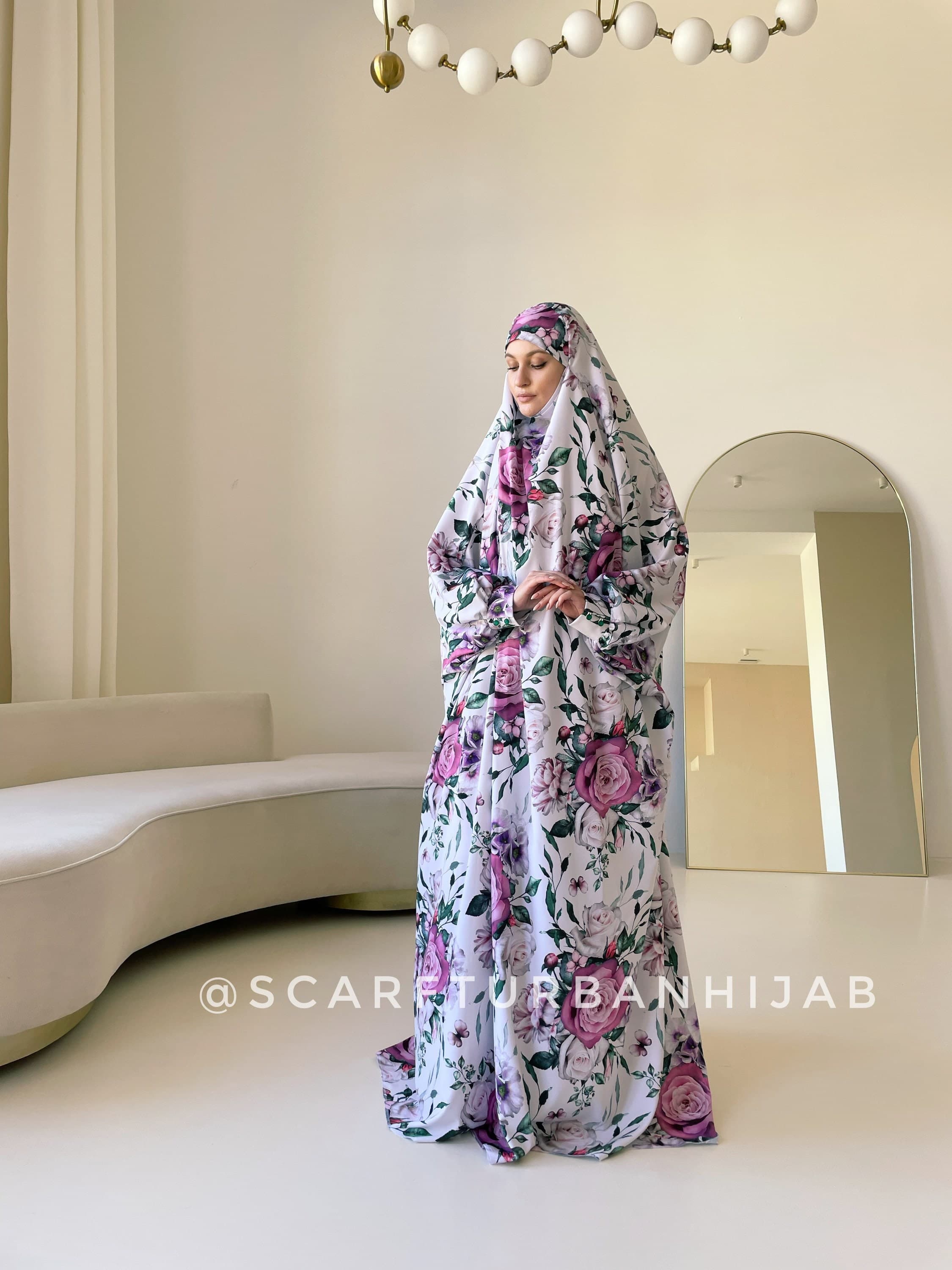 Elegant long khimar with pink floral print, Muslim jilbab - image 5