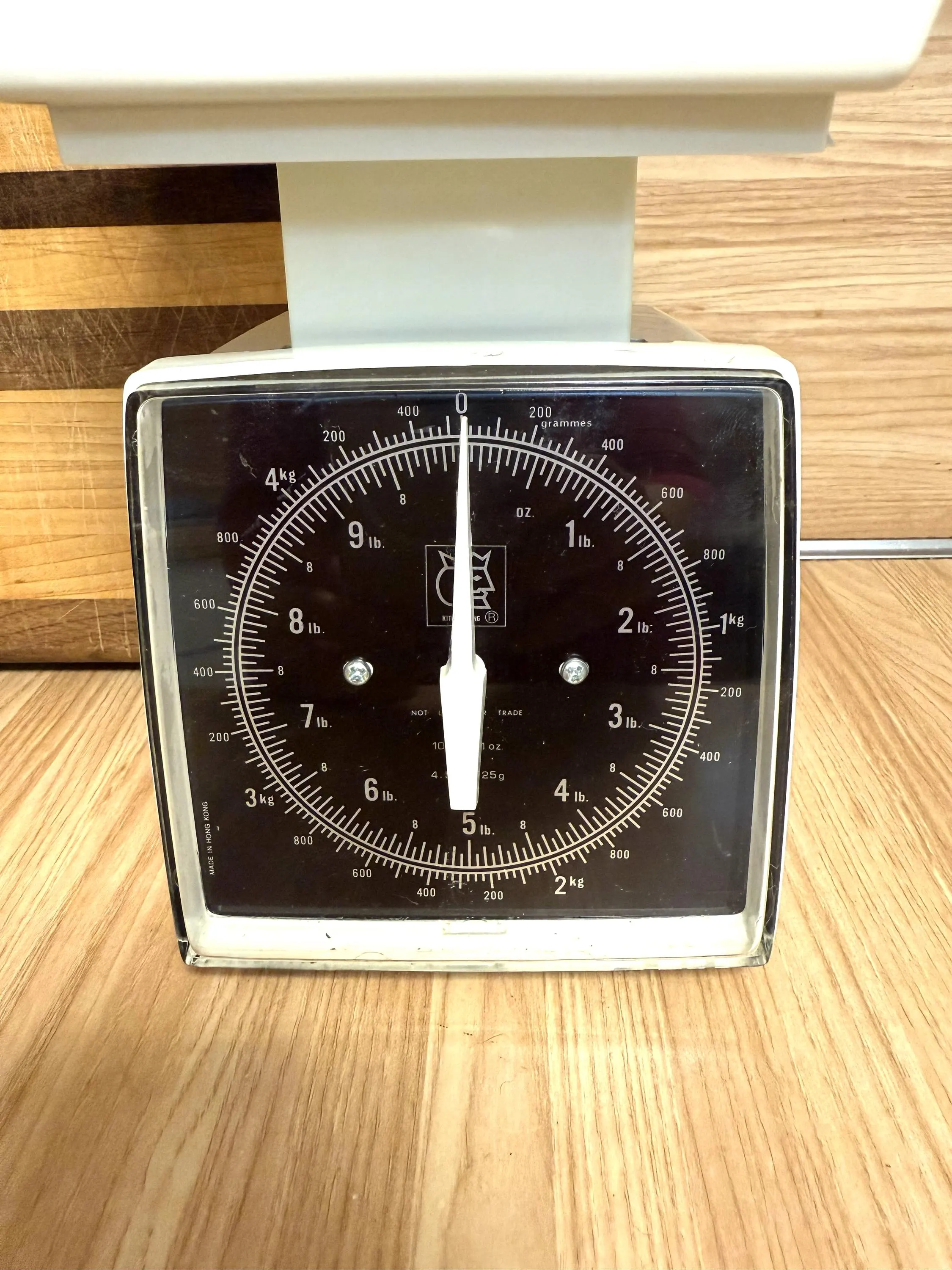 Vintage White Kitchen King Scale, Mid Century Scale, Retro Kitchen Decor - image 4