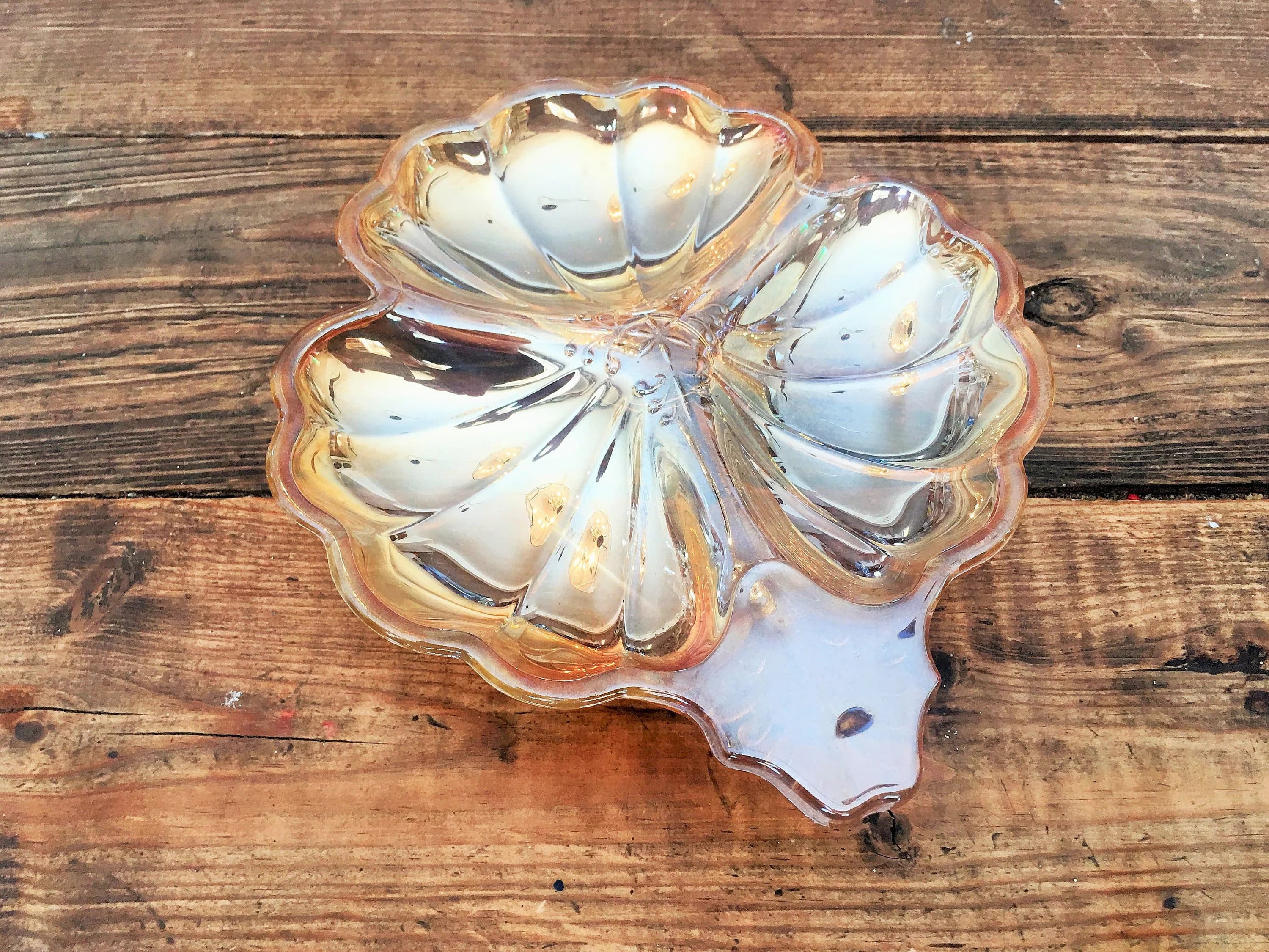 Vintage Doric Jeanette Marigold Carnival Glass 3 Leaf Clover Candy Dish/Collectible Carnival Glass Candy Dish/Decorative Iridescent Amber