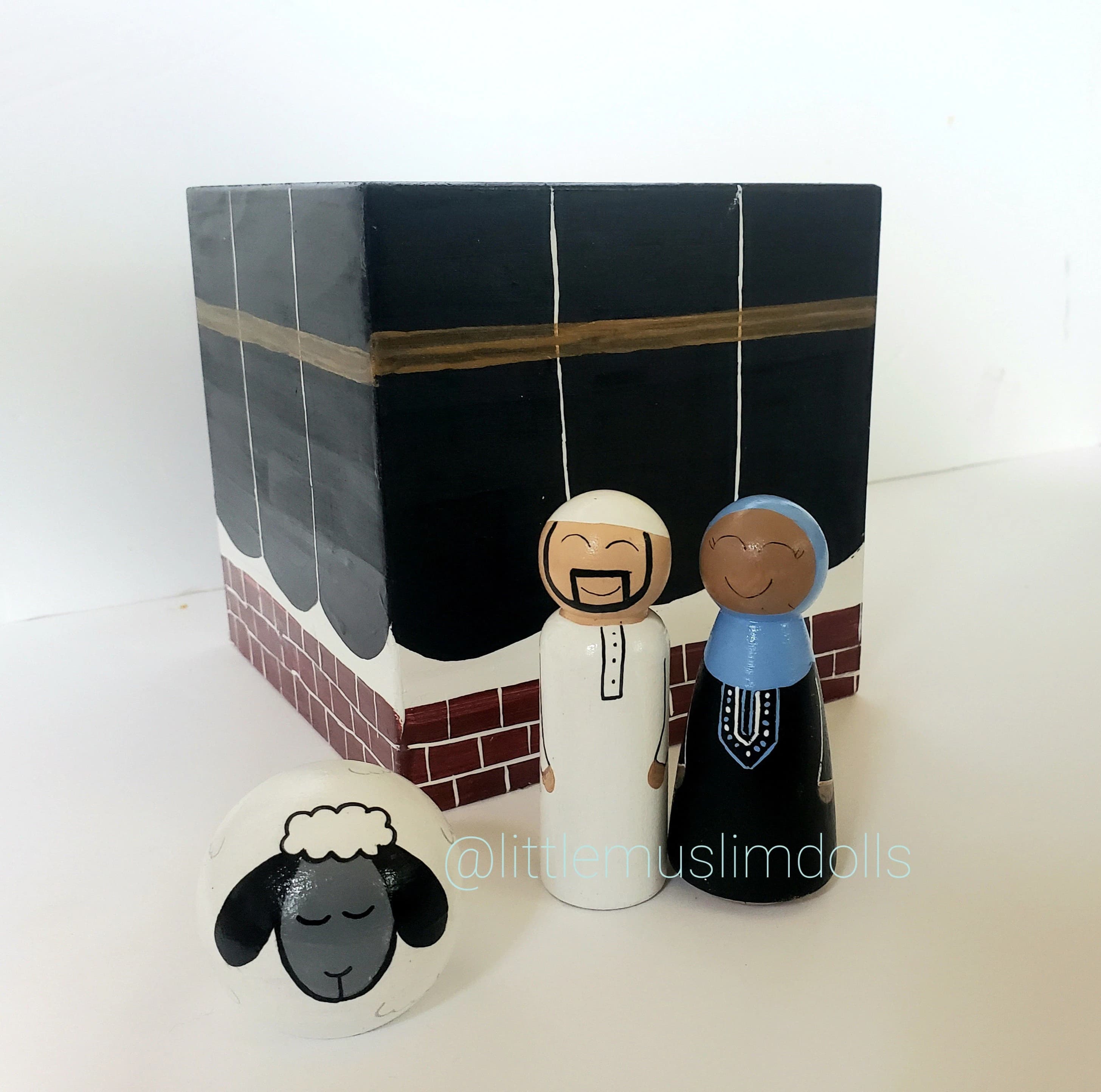 Kaba playset Ka'ba model Kabah Hajj Makkah Madinah Islam Umrah 'Umrah Ihram Dolls Muslim Pegdoll Islam Eid ul Adha al Adha Udhiyah Lamb