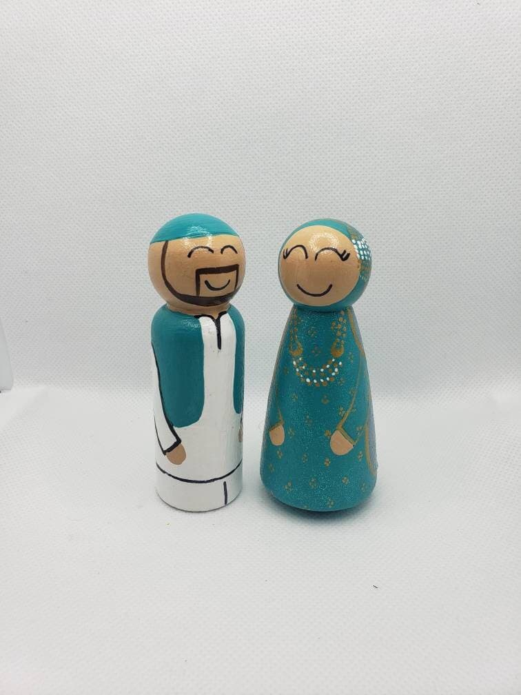 Muslim Doll / Wooden Peg Doll / Custom Family/ Muslim Couple / Hand painted Doll / Islamic Doll / Islamic Doll Peg Doll Muslim Mom Dad - image 3