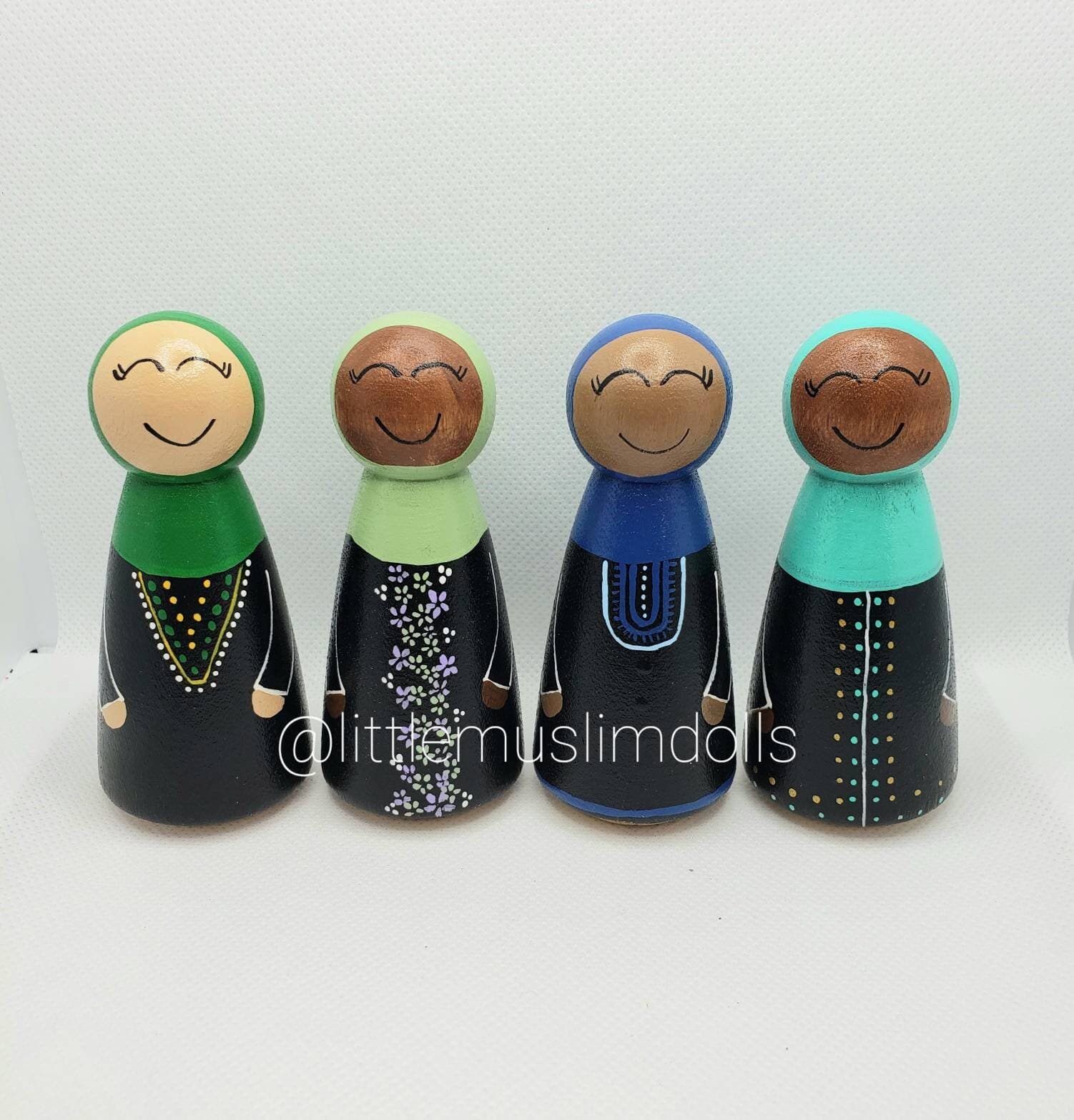 Muslim Doll / Wooden Peg Doll / Hand painted Doll / Islamic Doll - image 3
