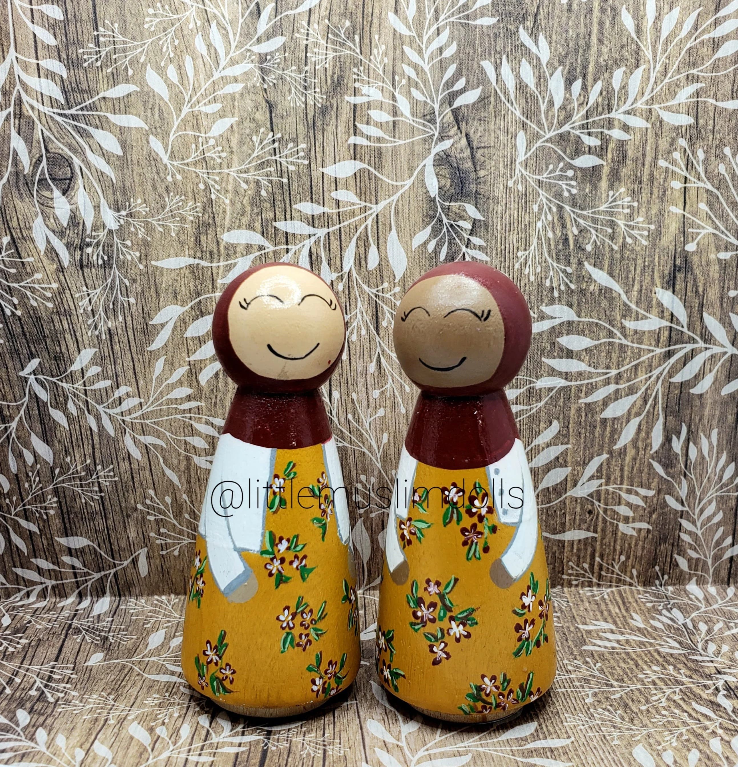 Muslim Peg Doll Sisters Custom Hand painted Wedding Cake Topper Islamic Arabic Hijab Couple Islamic Arabic Muslimah