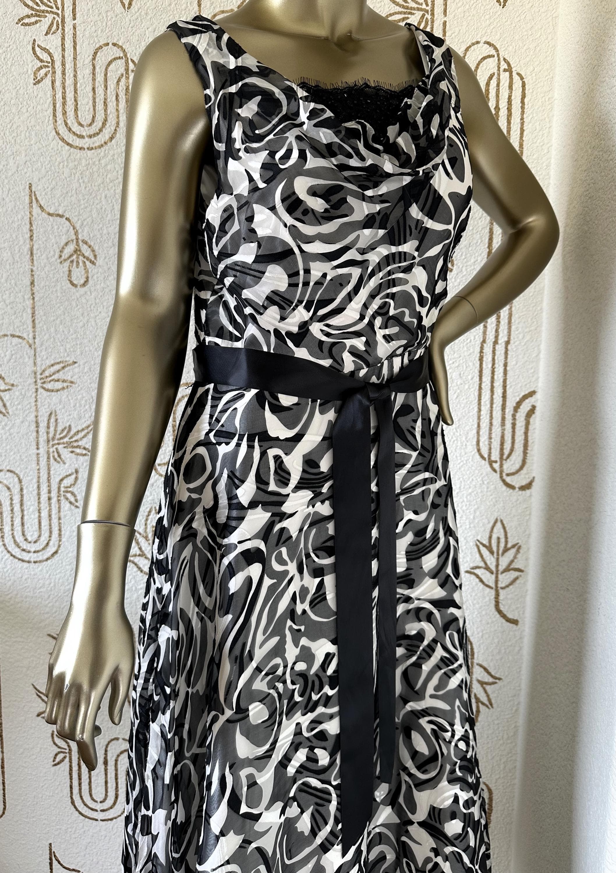 Dress, JS Boutique, Black & White, Tea Length Gown, Size 12, Sleeveless, Estate Find - image 3