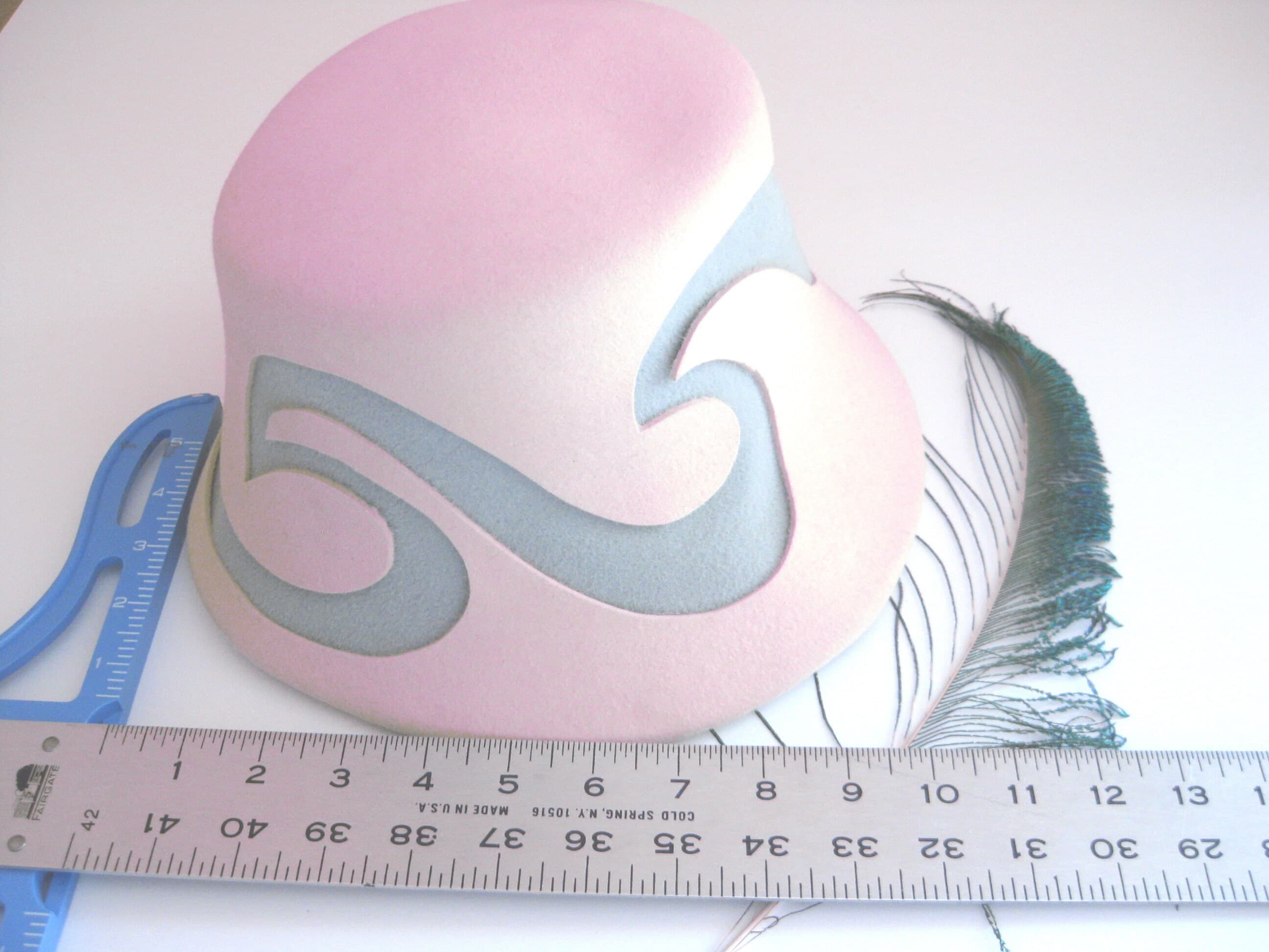 Wool Felt Hat, Designer B Michael, Ivory White Swirl, Vintage 1970s, NOS - image 5