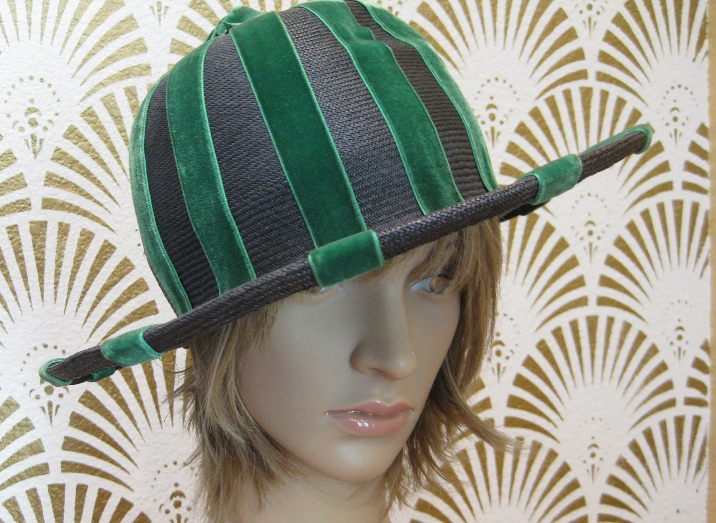 Hat, Designer Hattie Carnegie, Black Straw with Green Velvet Ribbon, Vintage 1950s